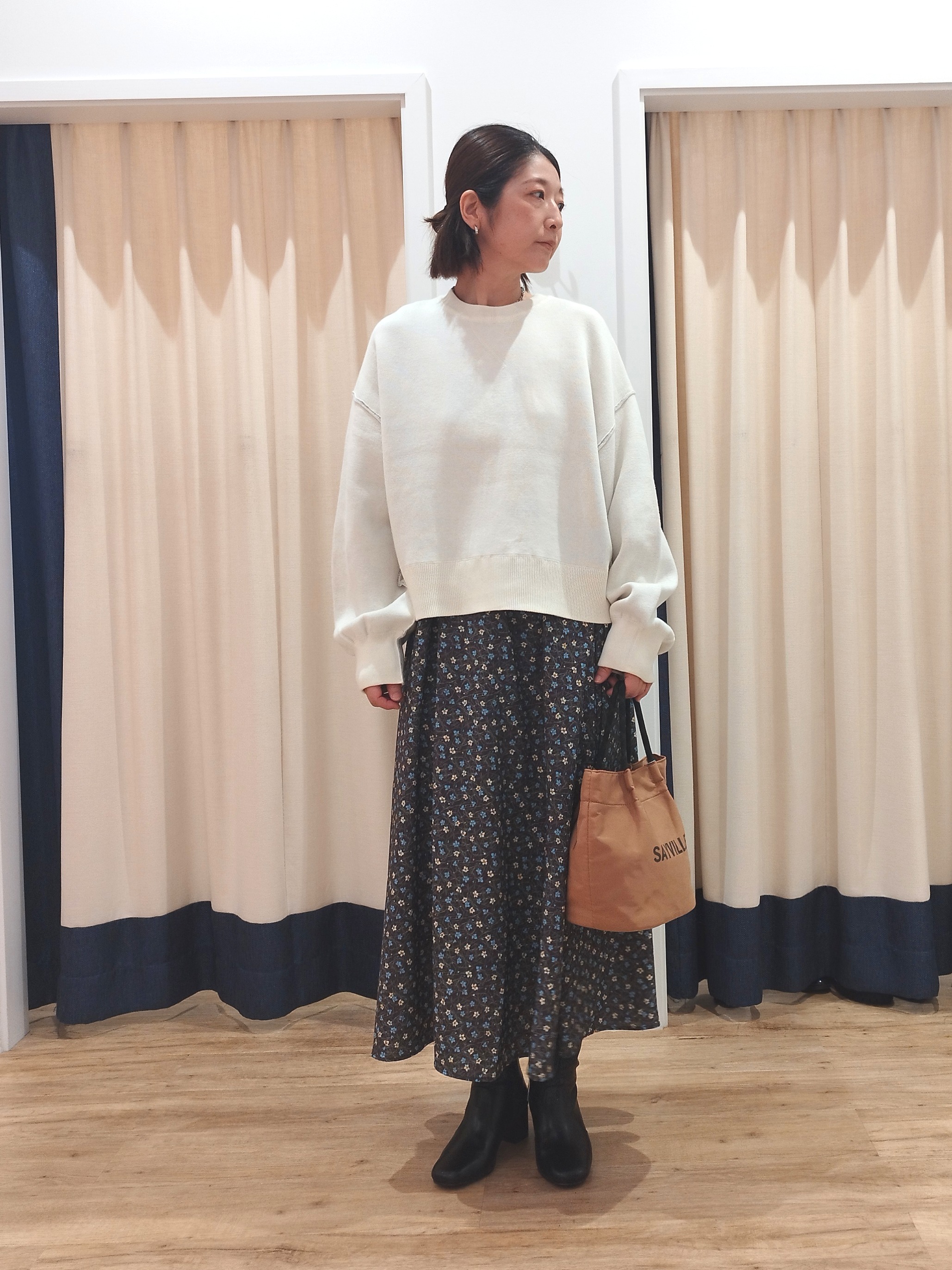 HIROさんの「Dessin｜【洗濯機OK】配色リバーシブル コットンジャカード クルーネックニット」を使ったコーディネート