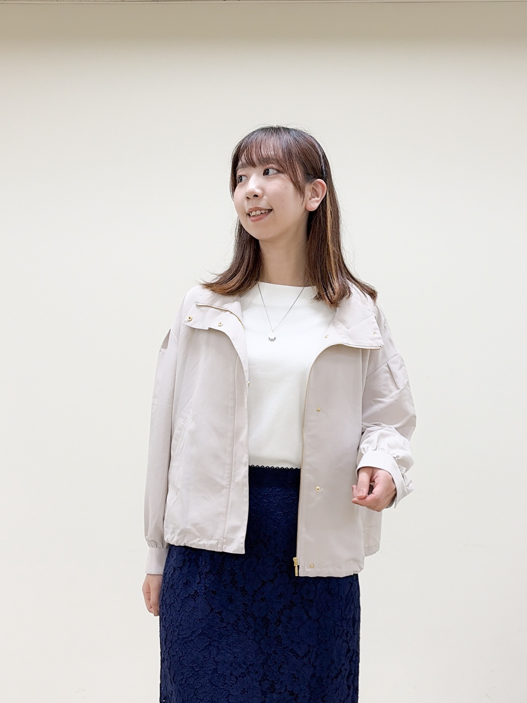 yurinaさんの「index｜【防シワ】スタンドパフブルゾン《洗濯機OK》」を使ったコーディネート