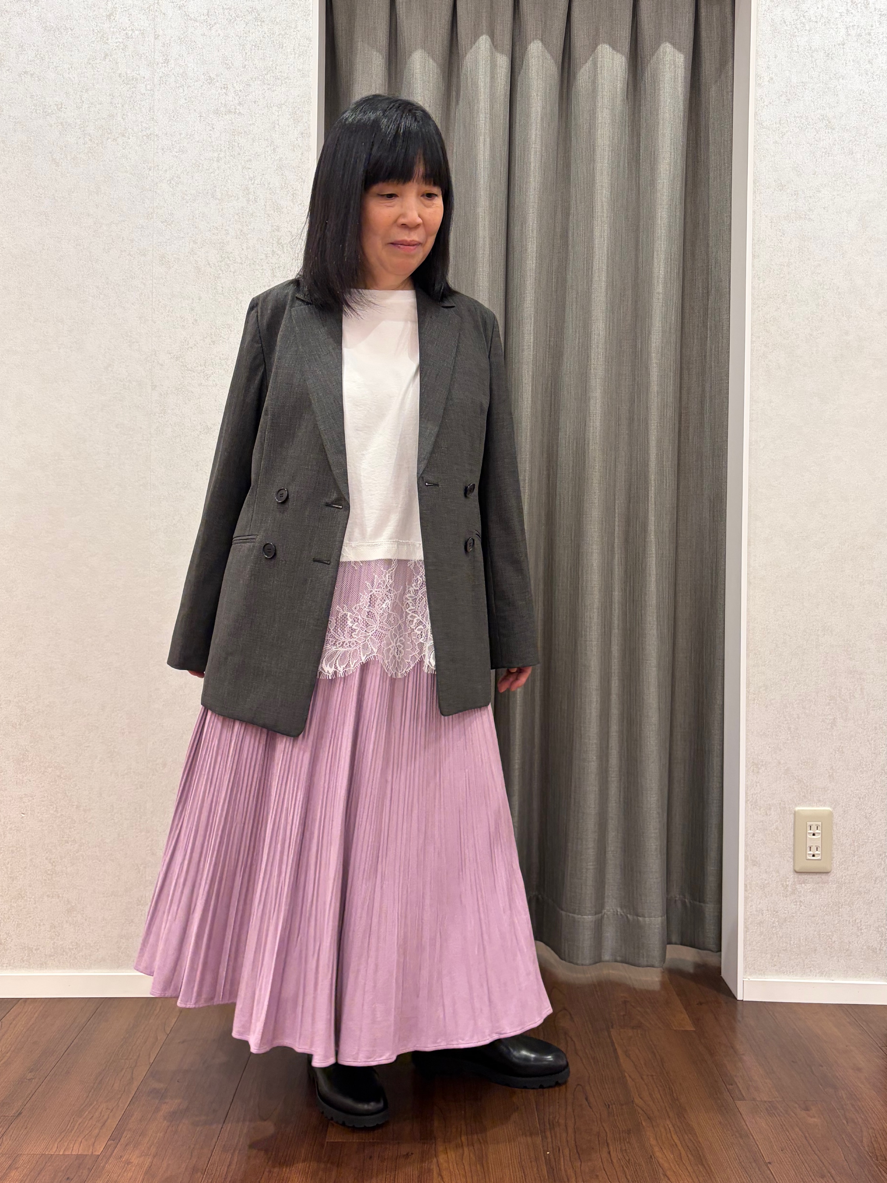 あーるさんの「UNTITLED｜【セットアップ可/秋羽織り/お仕事スーツ】ウールブレンドダブルジャケット」を使ったコーディネート