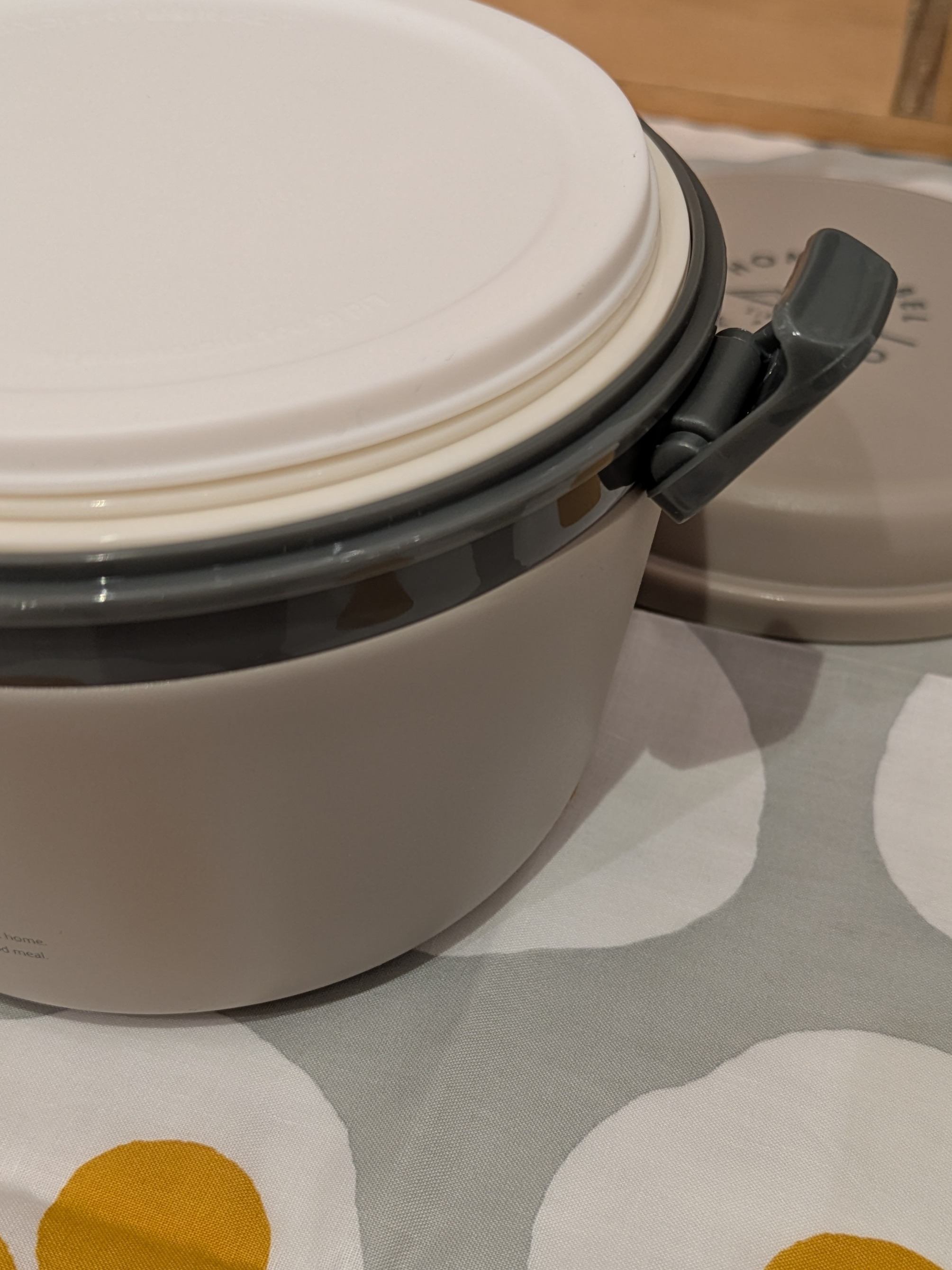 maruさんの「212 KITCHEN STORE｜どんぶりランチジャー770 PK」を使ったコーディネート