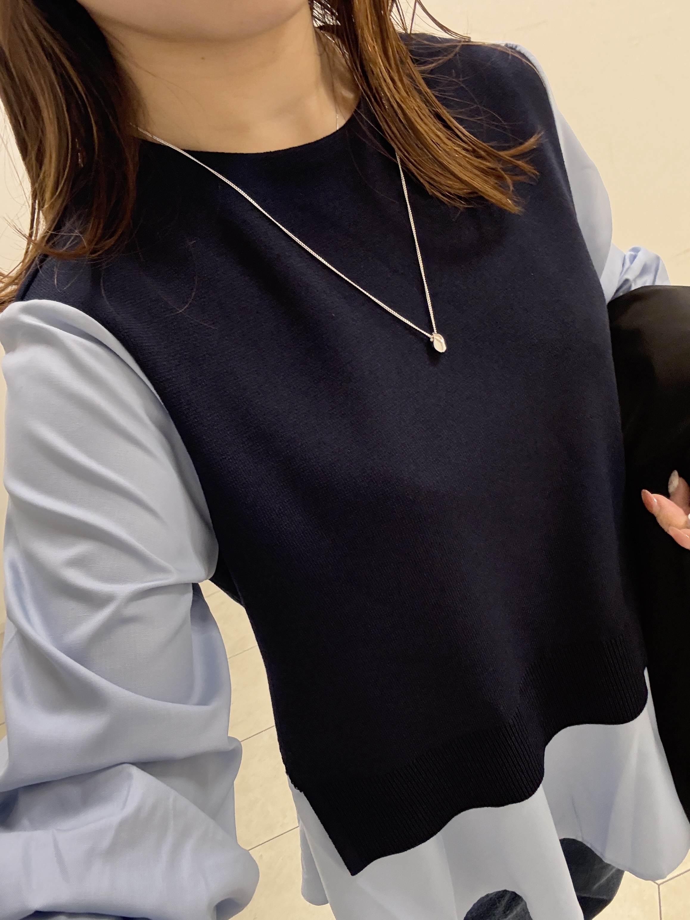 kahoさんの「INDIVI｜【洗える／1枚でコーデ完成】重ね着風ニットトップス」を使ったコーディネート