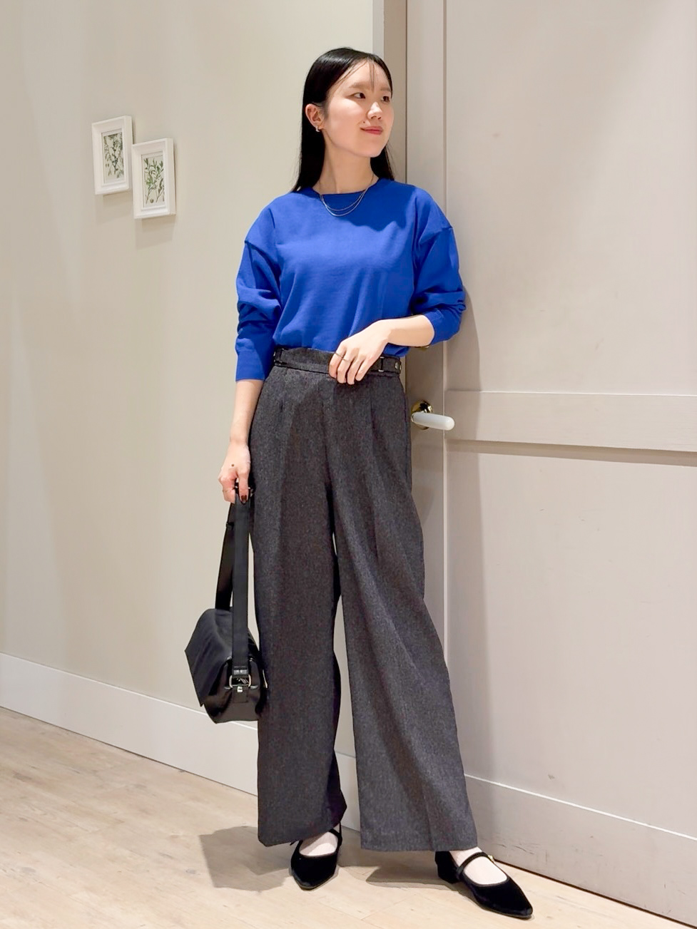 Mayuさんの「grove｜【前後2WAY】さりげなく、上品にきらめく ニットカーディガン」を使ったコーディネート