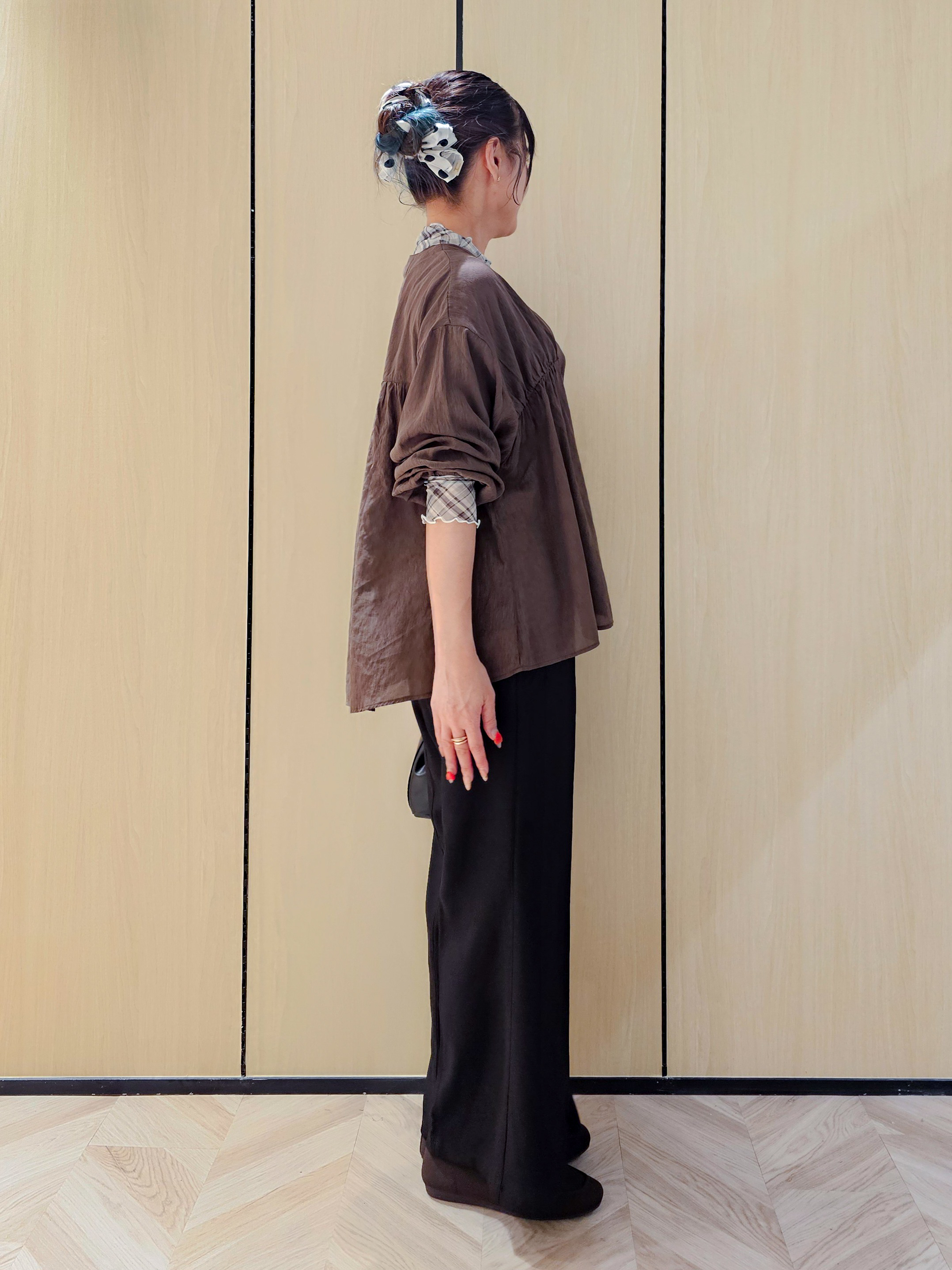 ゆゆさんの「SHOO･LA･RUE｜【S-LL/洗濯機可】着痩せシルエット シャーリングシャツカーディガン」を使ったコーディネート