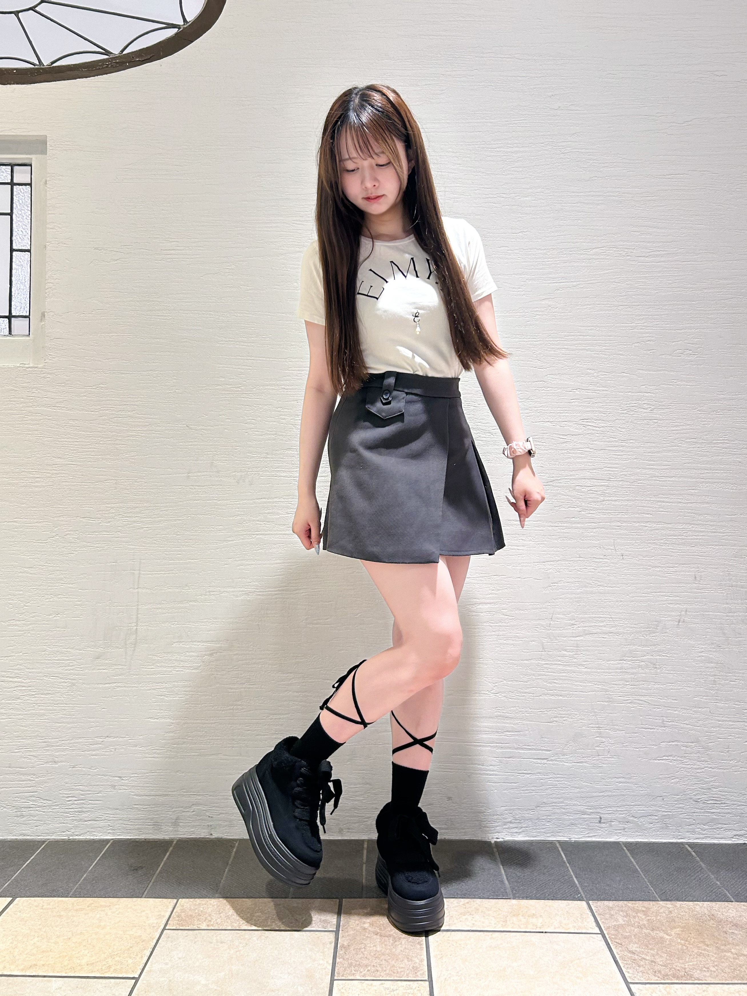 ゆうりさんの「ESPERANZA｜きゅんフィットボアスニーカー」を使ったコーディネート