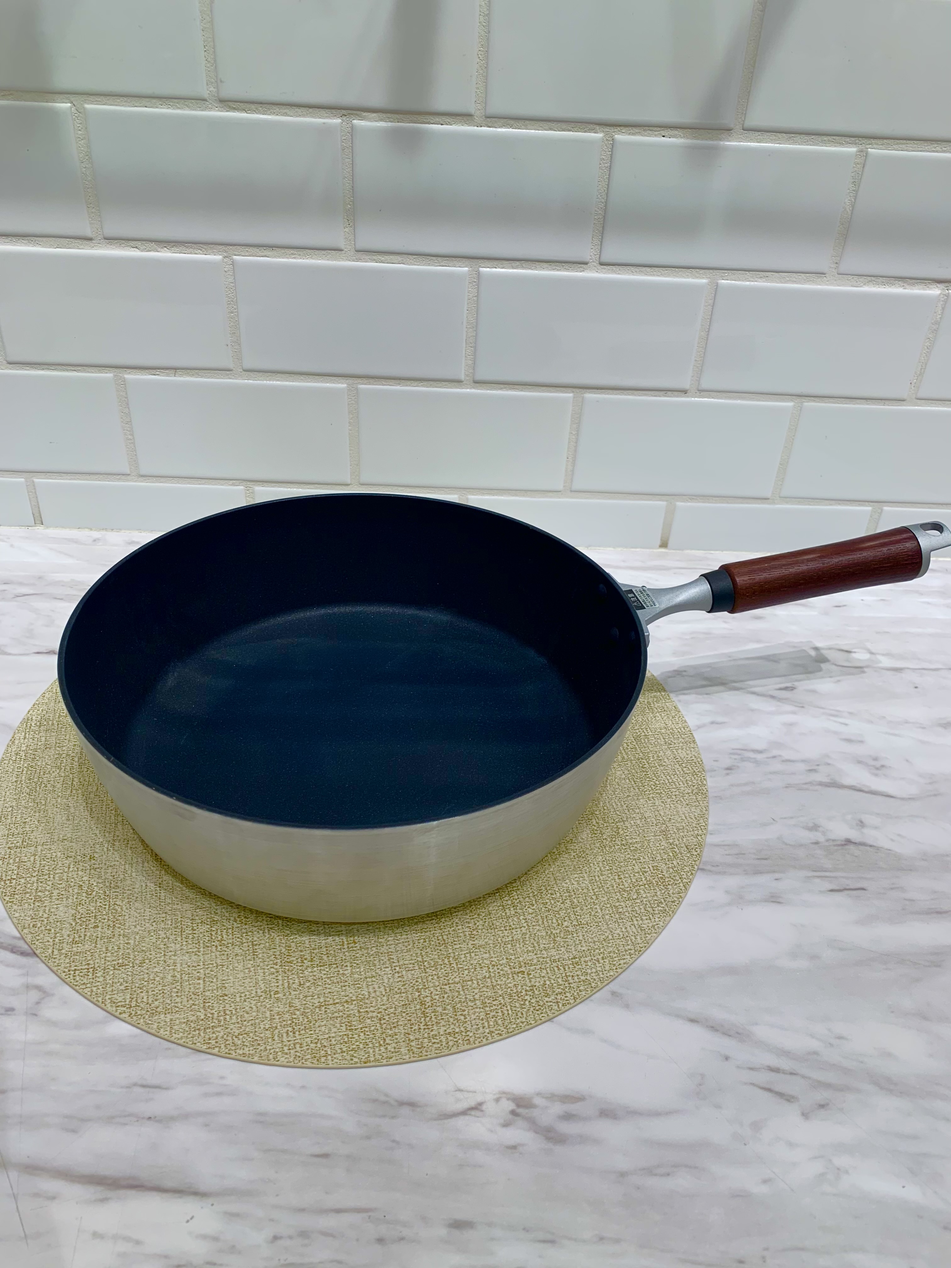 osaosaさんの「212 KITCHEN STORE｜楓雅 fu-ga フライパン26cm」を使ったコーディネート