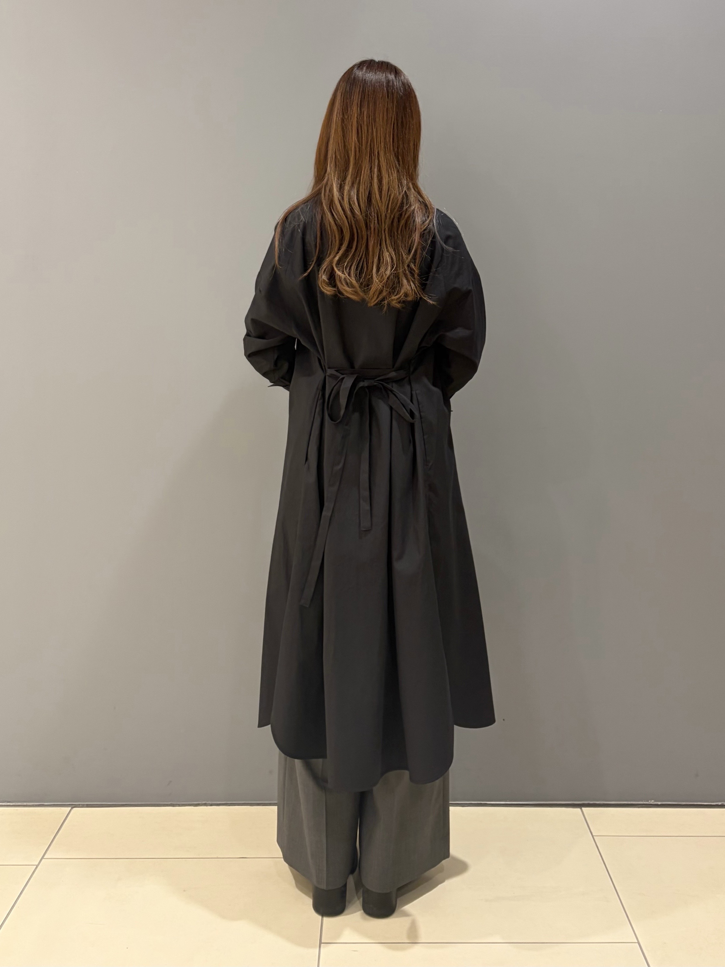 miさんの「UNTITLED｜ロングシャツワンピース」を使ったコーディネート