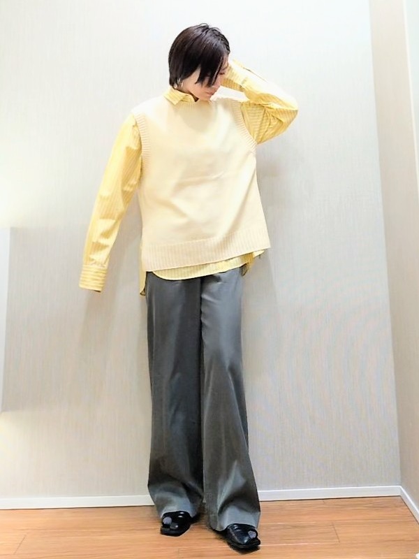 ミズタさんの「UNTITLED｜【6色展開/コットン100】カラーベーシックシャツ」を使ったコーディネート
