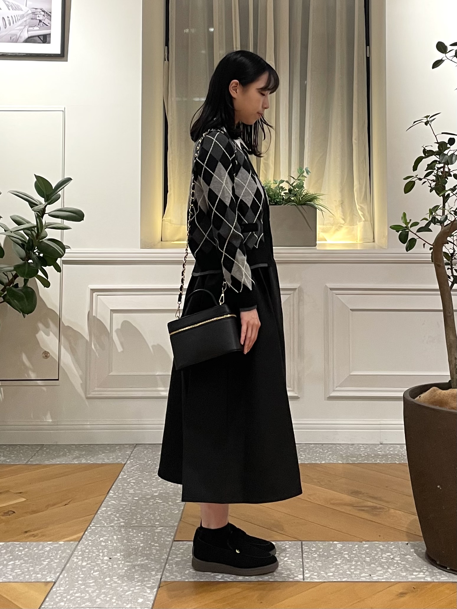 Lilyさんの「DRESSTERIOR｜バイカラーニットコンビワンピース」を使ったコーディネート