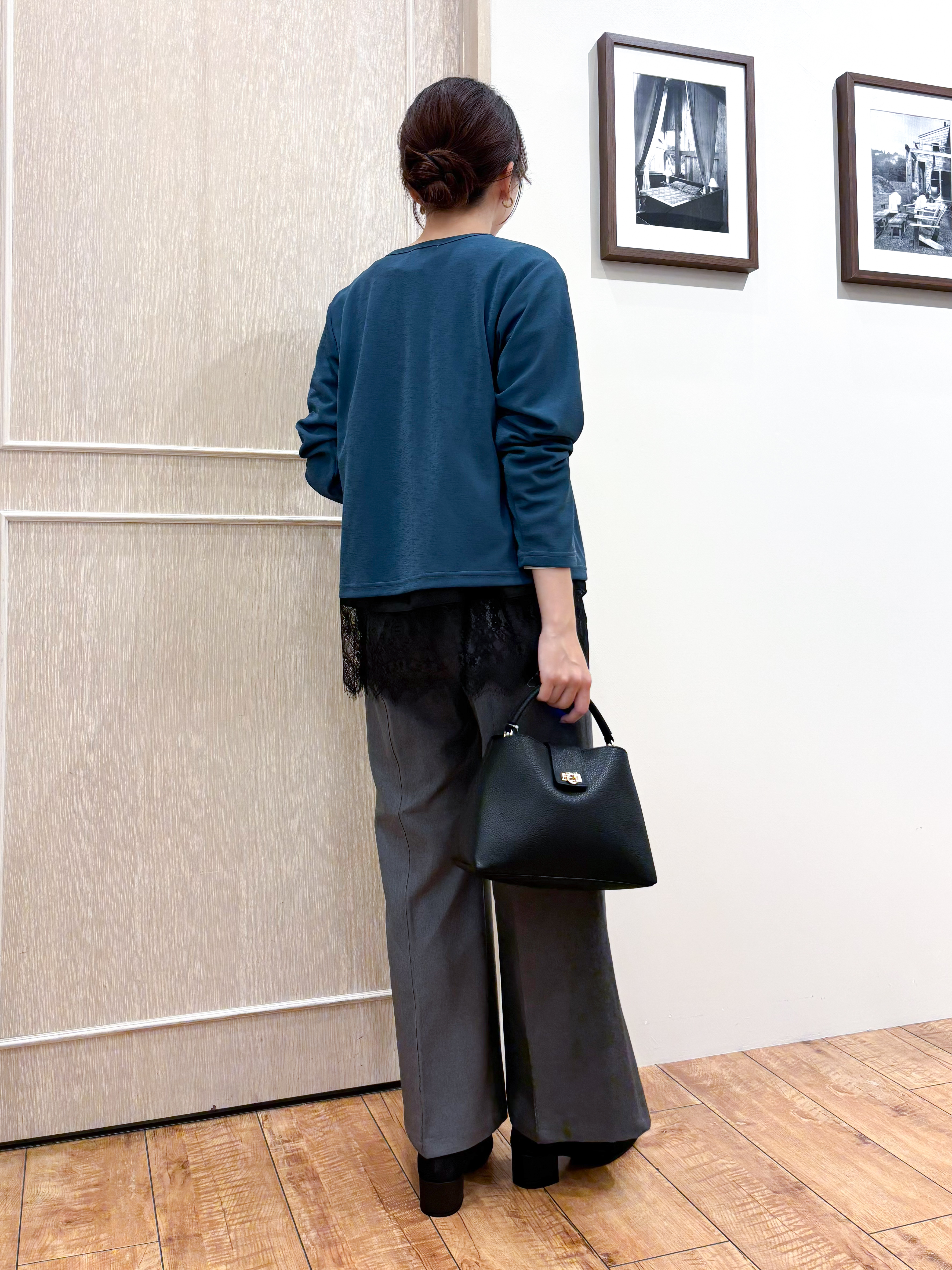 なみさんの「SHOO･LA･RUE｜【UV/S-LL/洗濯機可】多ボタンがポイント クルーネックカーディガン」を使ったコーディネート