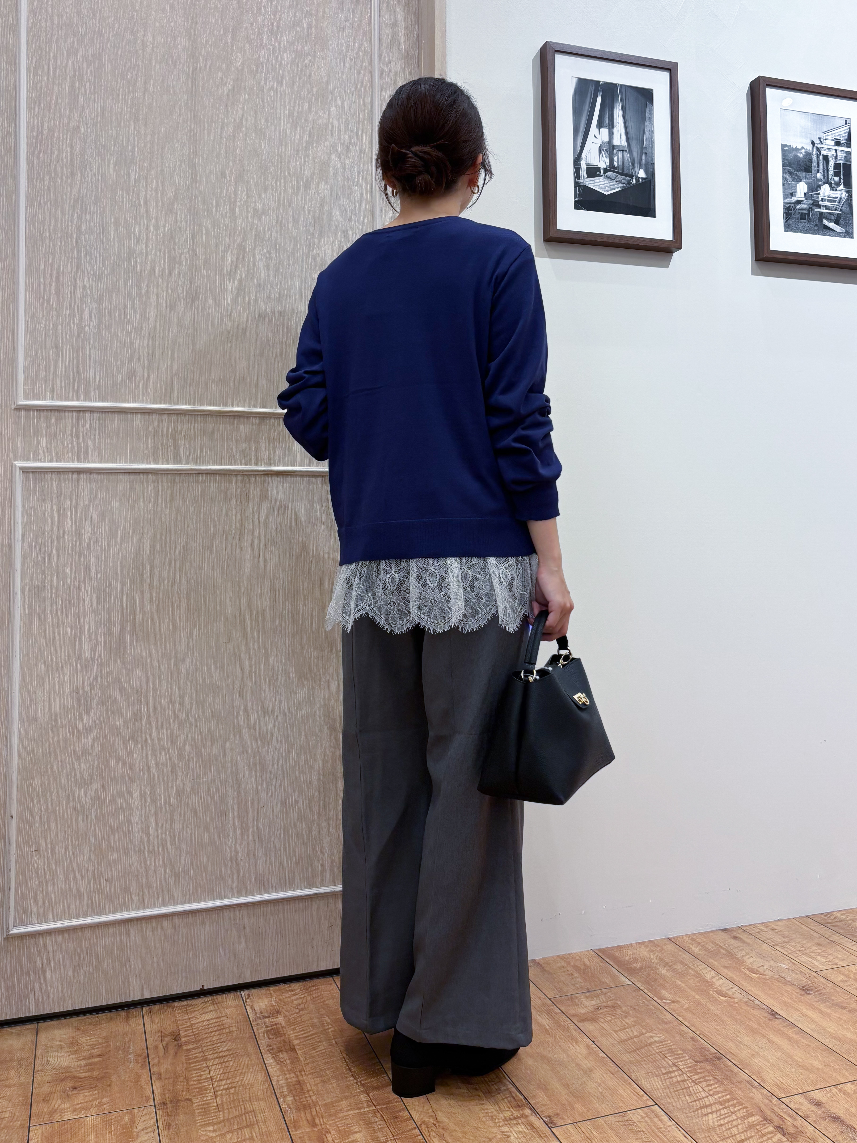 なみさんの「SHOO･LA･RUE｜【洗濯機可/S-LL】金ボタンが上品に。さらさらタッチカーディガン」を使ったコーディネート