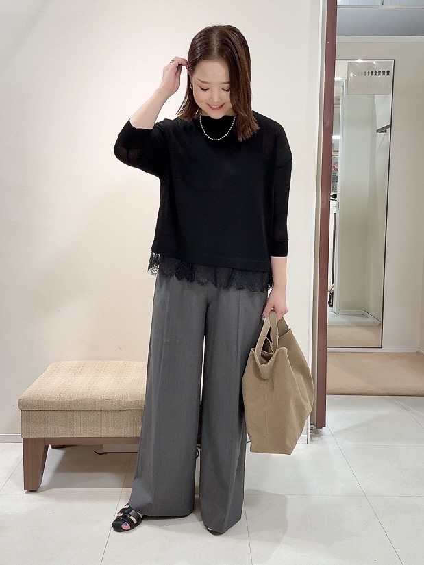 YUIさんの「UNTITLED｜【一枚で着映え】レースドッキングニットプルオーバー」を使ったコーディネート
