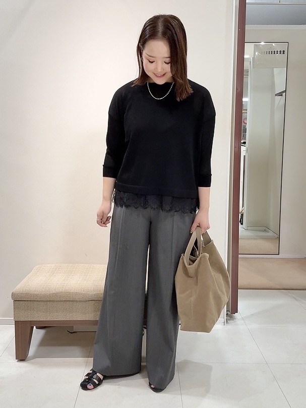 YUIさんの「UNTITLED｜【一枚で着映え】レースドッキングニットプルオーバー」を使ったコーディネート