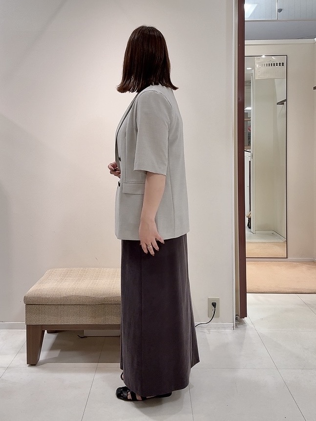 YUIさんの「UNTITLED｜【シワになりにくい/セットアップ可/接触冷感】ハーフスリーブジャケット」を使ったコーディネート