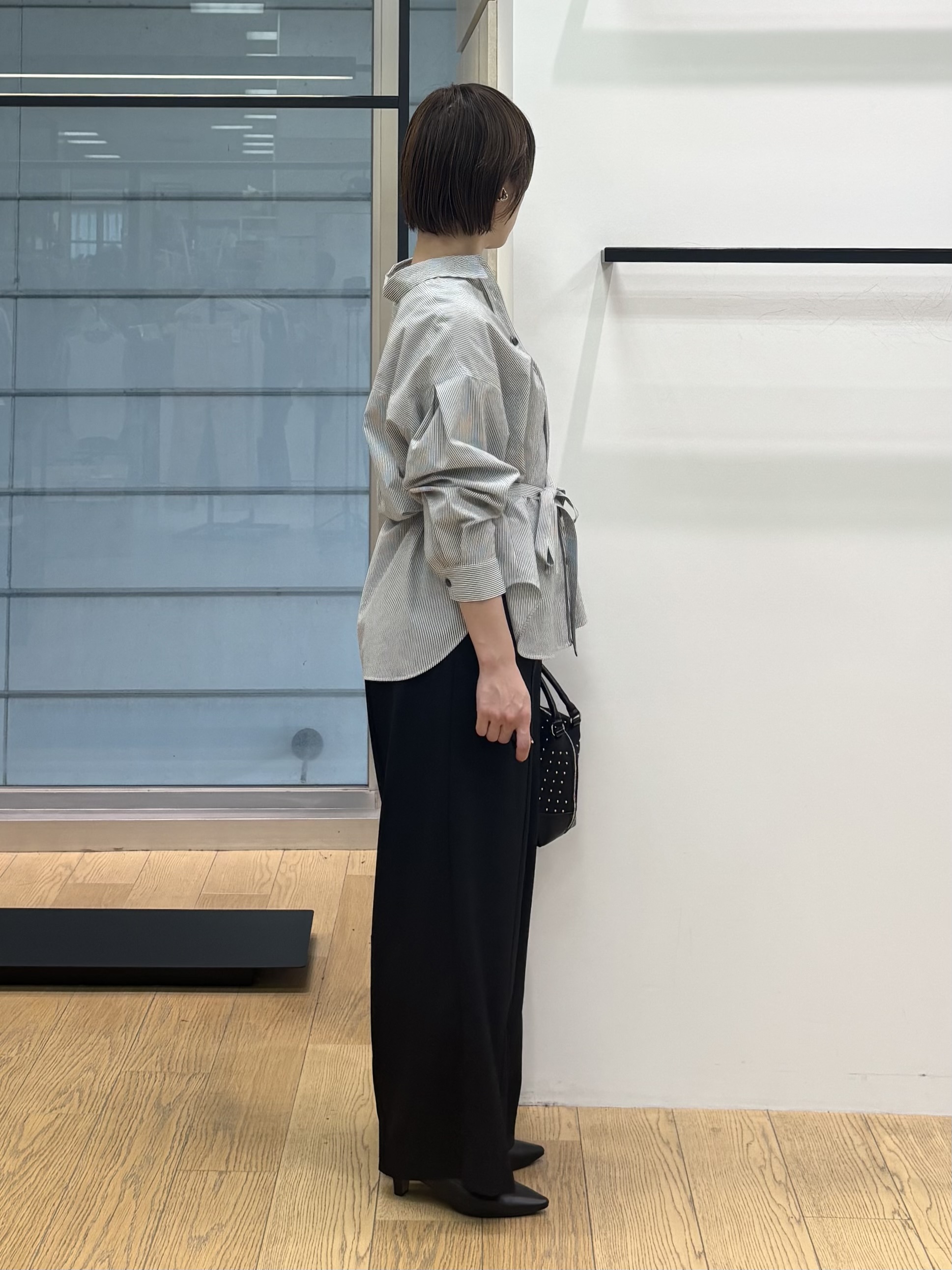 asamiさんの「INDIVI｜【洗える／UVケア／ベルト付】サッカー素材シャツ」を使ったコーディネート