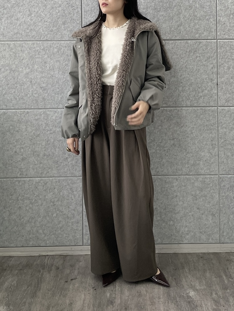 rinaさんの「INDIVI｜タックワイドパンツ【セットアップ可能】」を使ったコーディネート