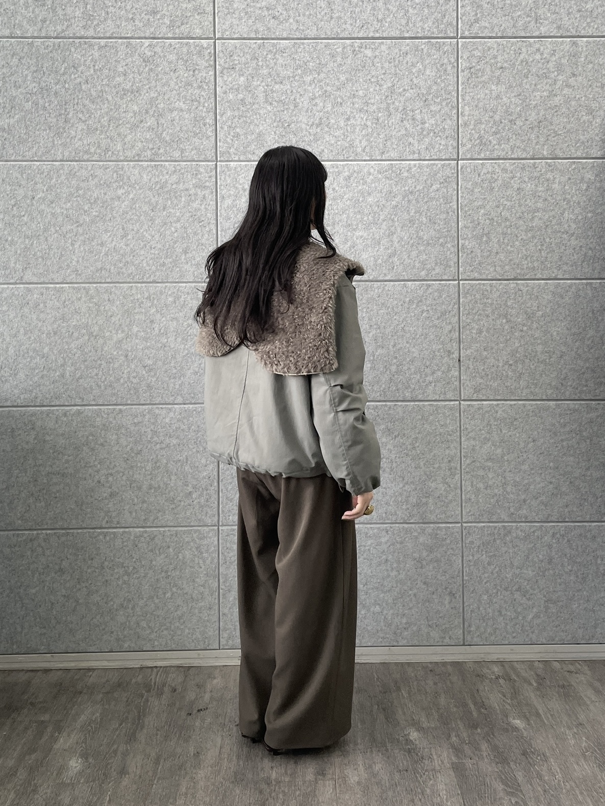 rinaさんの「INDIVI｜タックワイドパンツ【セットアップ可能】」を使ったコーディネート