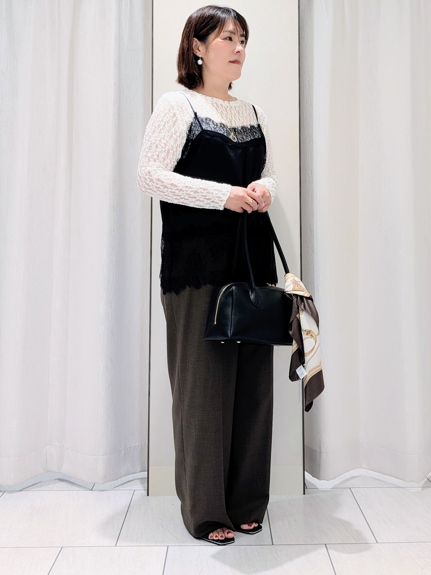Onumaさんの「UNTITLED｜【羽織りのインナーに】レースプルオーバー」を使ったコーディネート