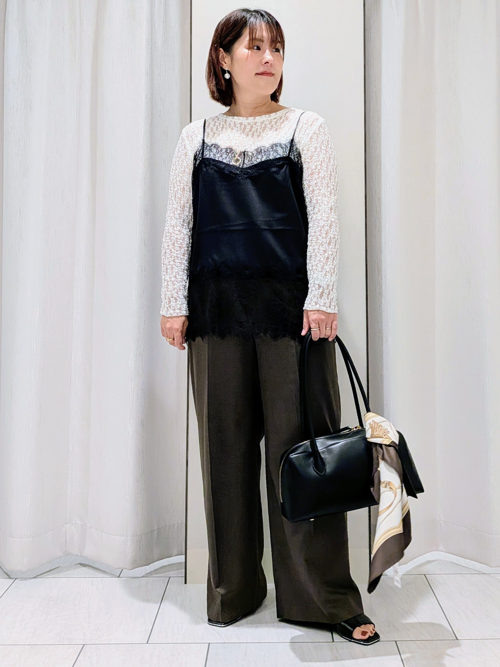 Onumaさんの「UNTITLED｜【羽織りのインナーに】レースプルオーバー」を使ったコーディネート