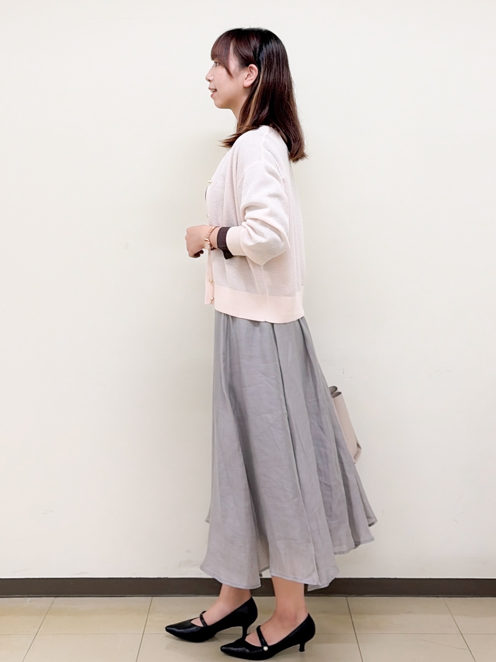 yurinaさんの「index｜【８色展開】柄アソートシアーカーディガン《洗濯機OK》」を使ったコーディネート