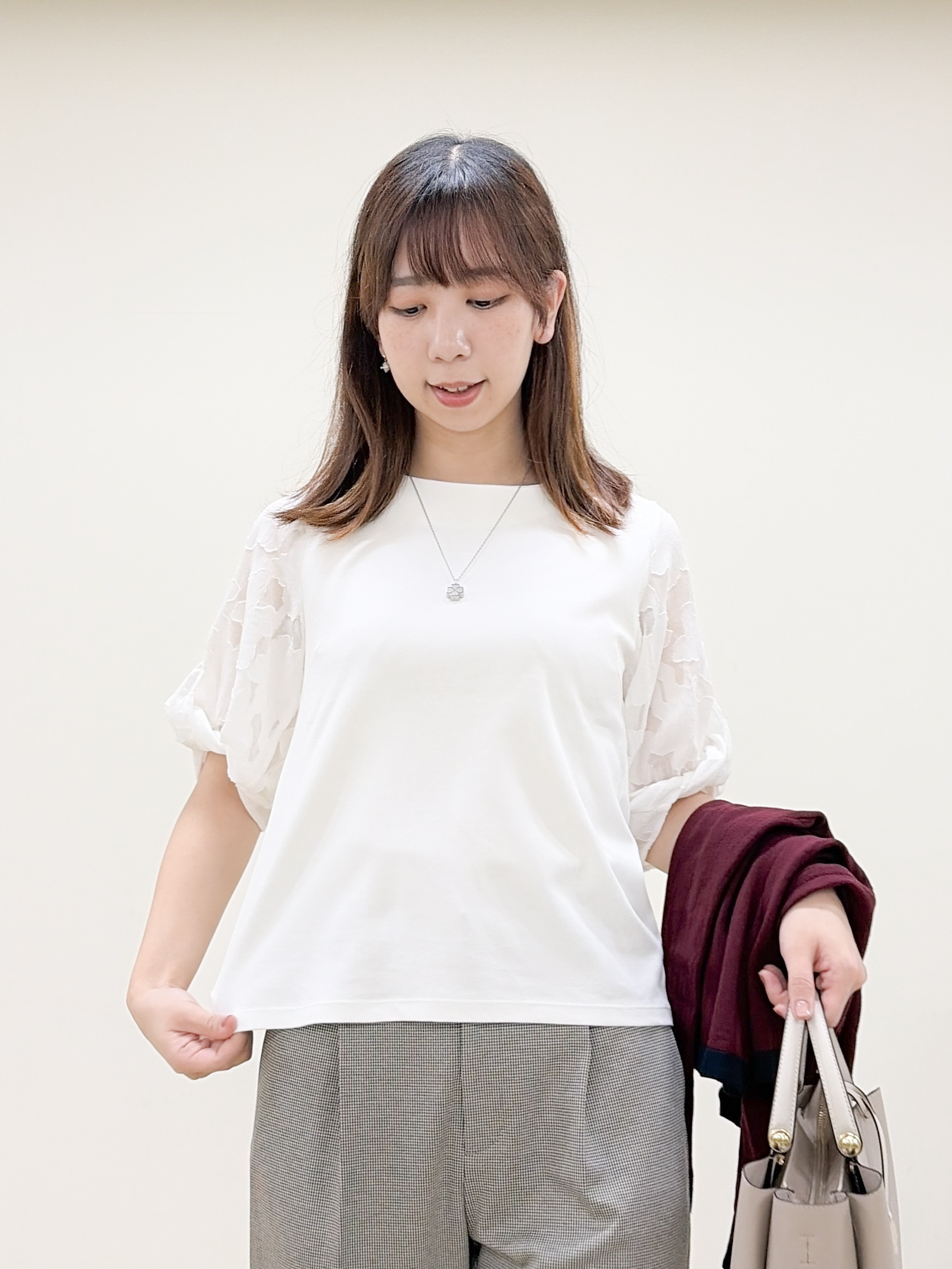 yurinaさんの「index｜【S‐LLサイズ】花柄ジャカードスリーブトップス《接触冷感／UVケア／洗濯機OK》」を使ったコーディネート