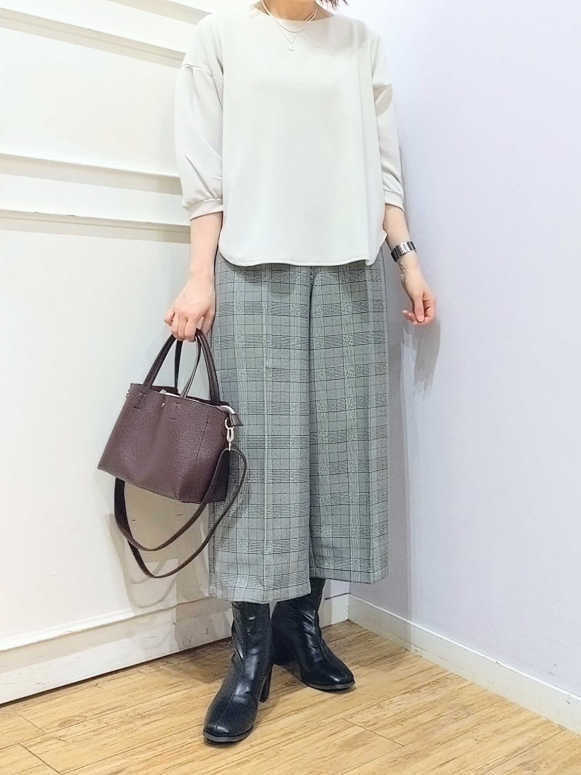 miomioさんの「SHOO･LA･RUE｜【セットアップ可/洗濯機可】軽やかに羽織れる スポンディッシュ ニットカーディガン」を使ったコーディネート
