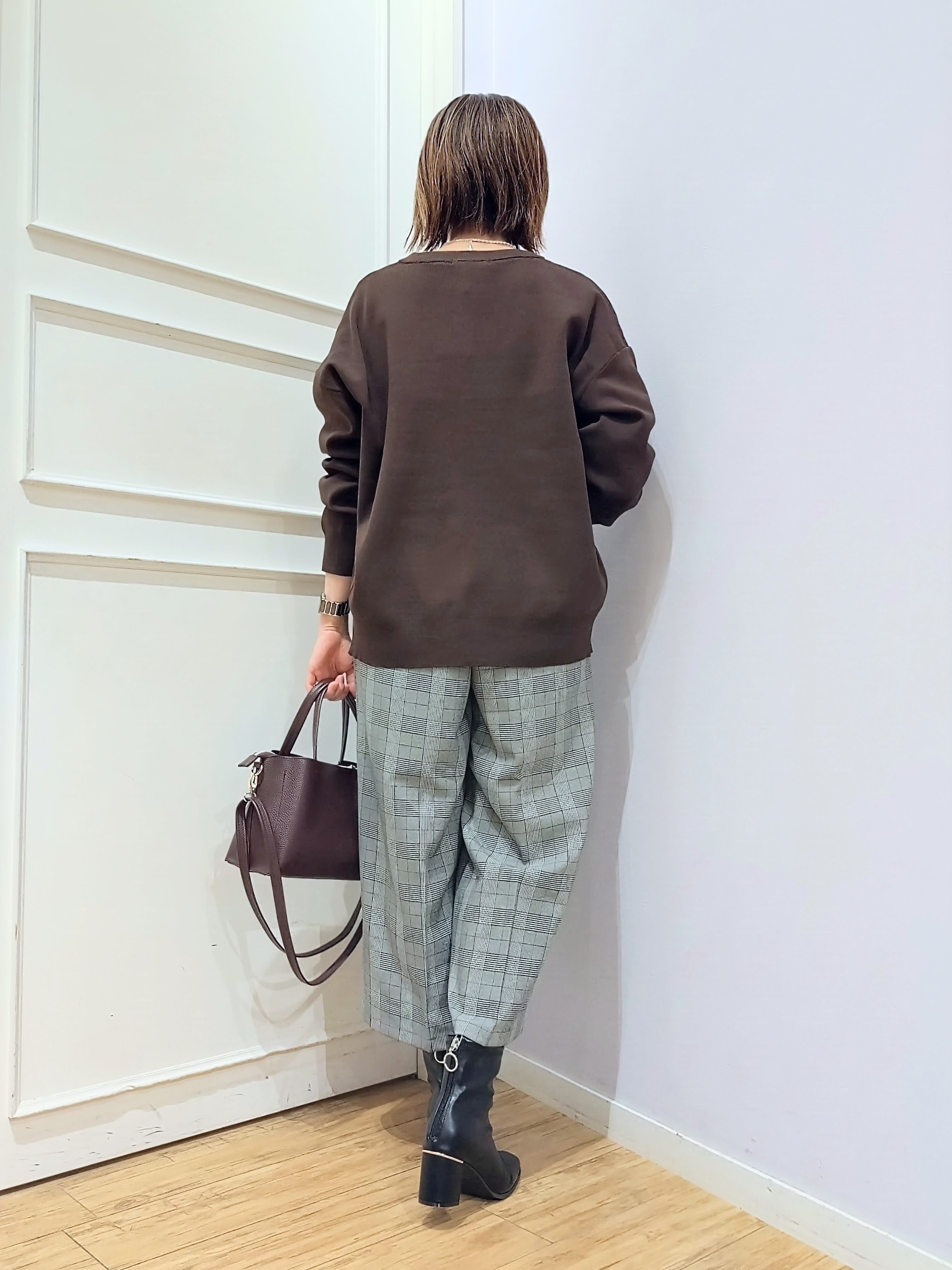 miomioさんの「SHOO･LA･RUE｜【セットアップ可/洗濯機可】軽やかに羽織れる スポンディッシュ ニットカーディガン」を使ったコーディネート