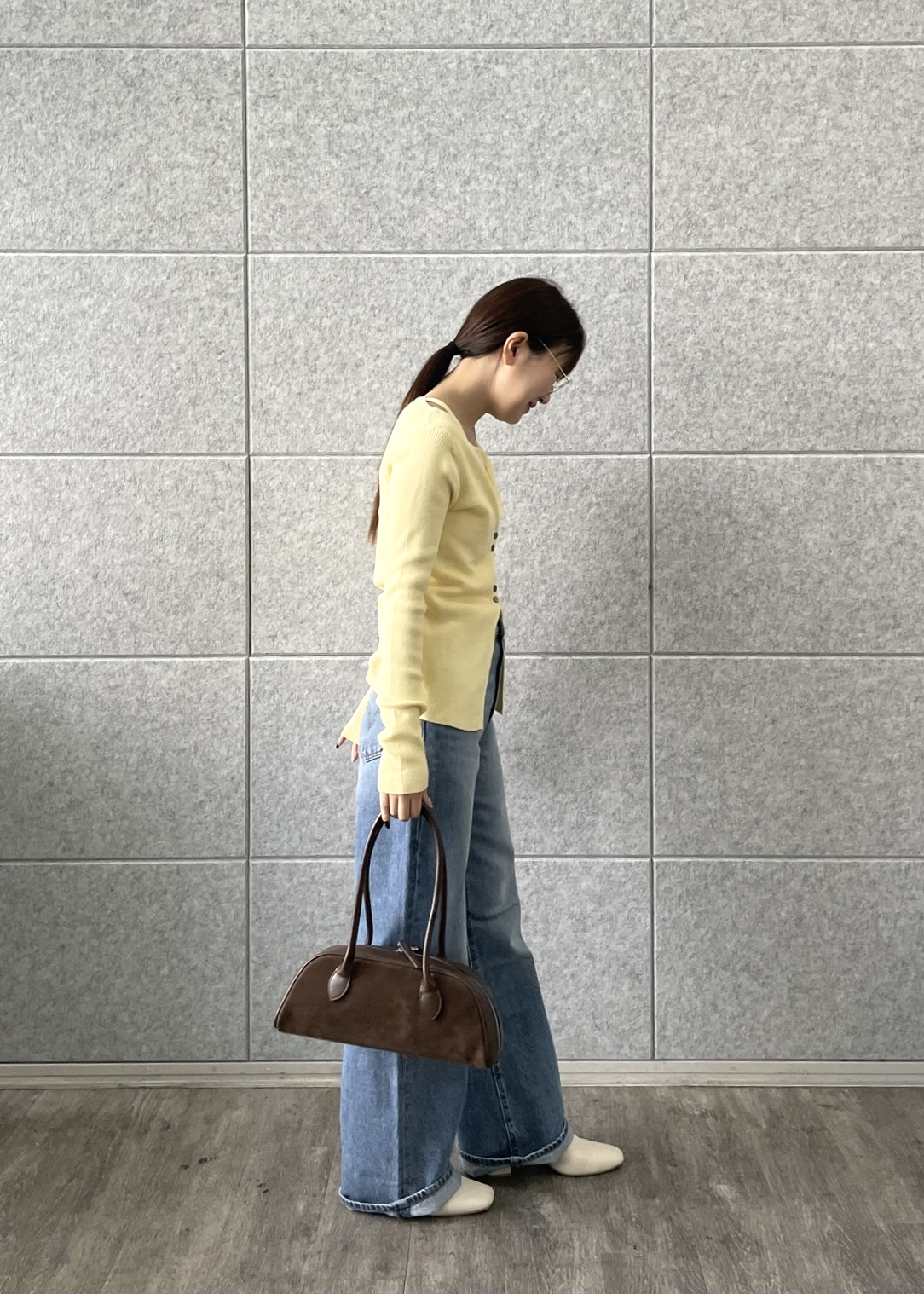 Renoさんの「INDIVI｜【LEVI&rsquo;S】RIBCAGE WIDE LEG」を使ったコーディネート