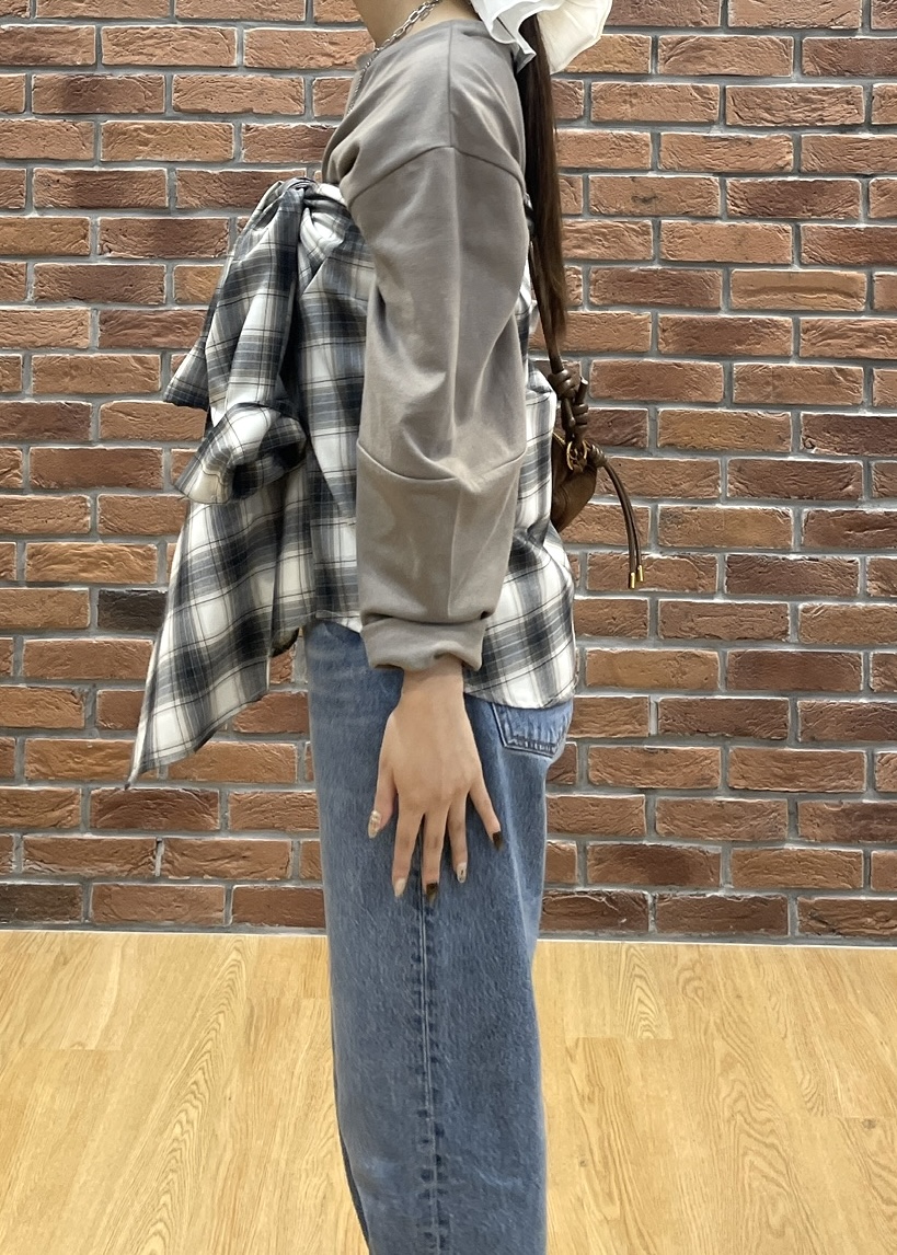 Renoさんの「INDIVI｜ロングスリーブフォルムカットソー」を使ったコーディネート