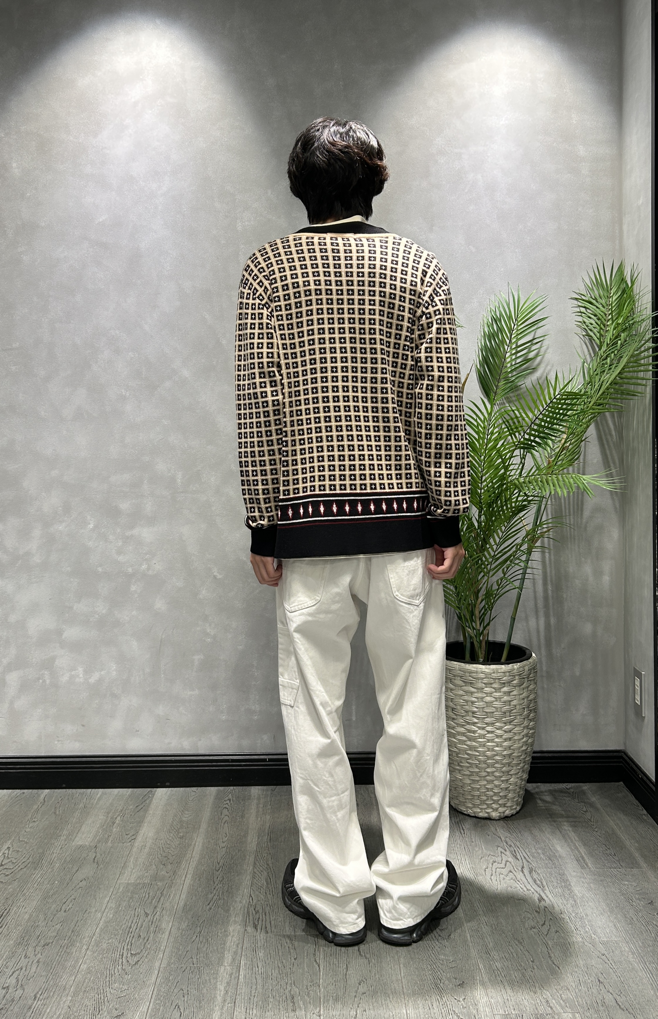 ruiさんの「TAKEO KIKUCHI｜【BOWLER HAT LABEL】ジオメトリック柄カーディガン」を使ったコーディネート