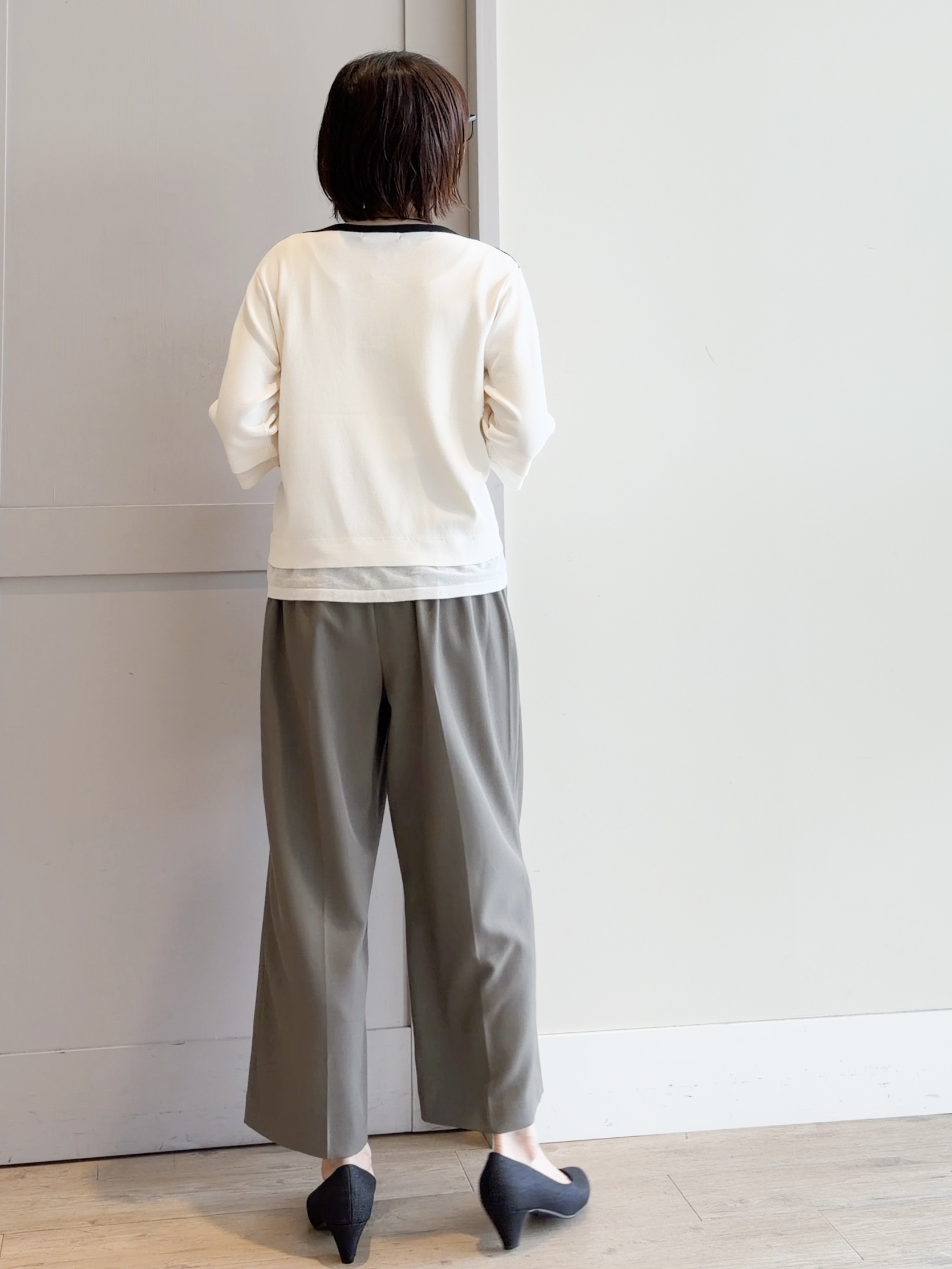 yamakoさんの「grove｜【人気シリーズに新型登場】袖口シアーやわらかドライタッチニット」を使ったコーディネート