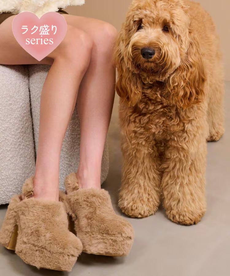 neinaさんの「ESPERANZA｜【ラク盛り／約12cm】フェイクファーサボ」を使ったコーディネート