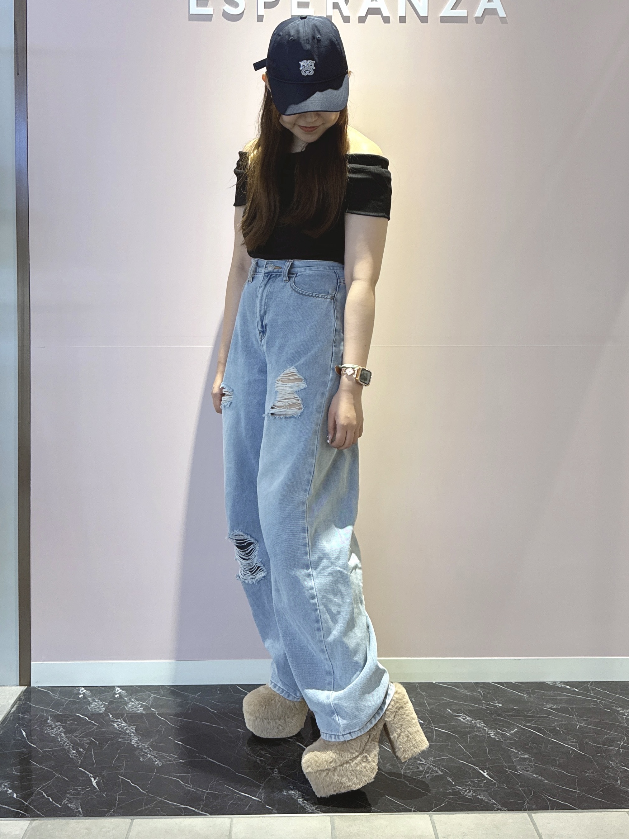 neinaさんの「ESPERANZA｜【ラク盛り／約12cm】フェイクファーサボ」を使ったコーディネート