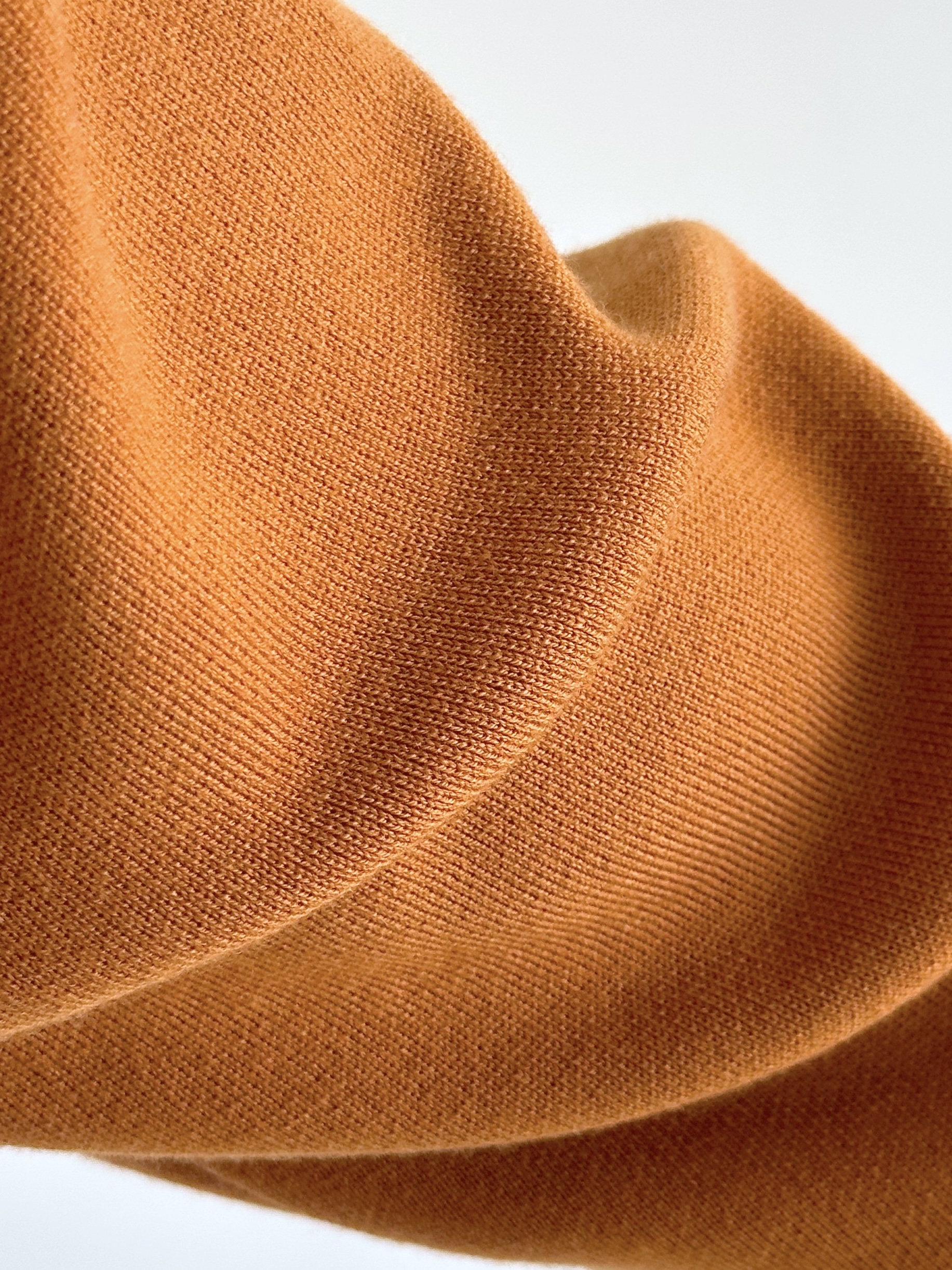 イッシーさんの「TAKEO KIKUCHI｜【BOWLER HAT LABEL】日本製クルーネックカーディガン」を使ったコーディネート