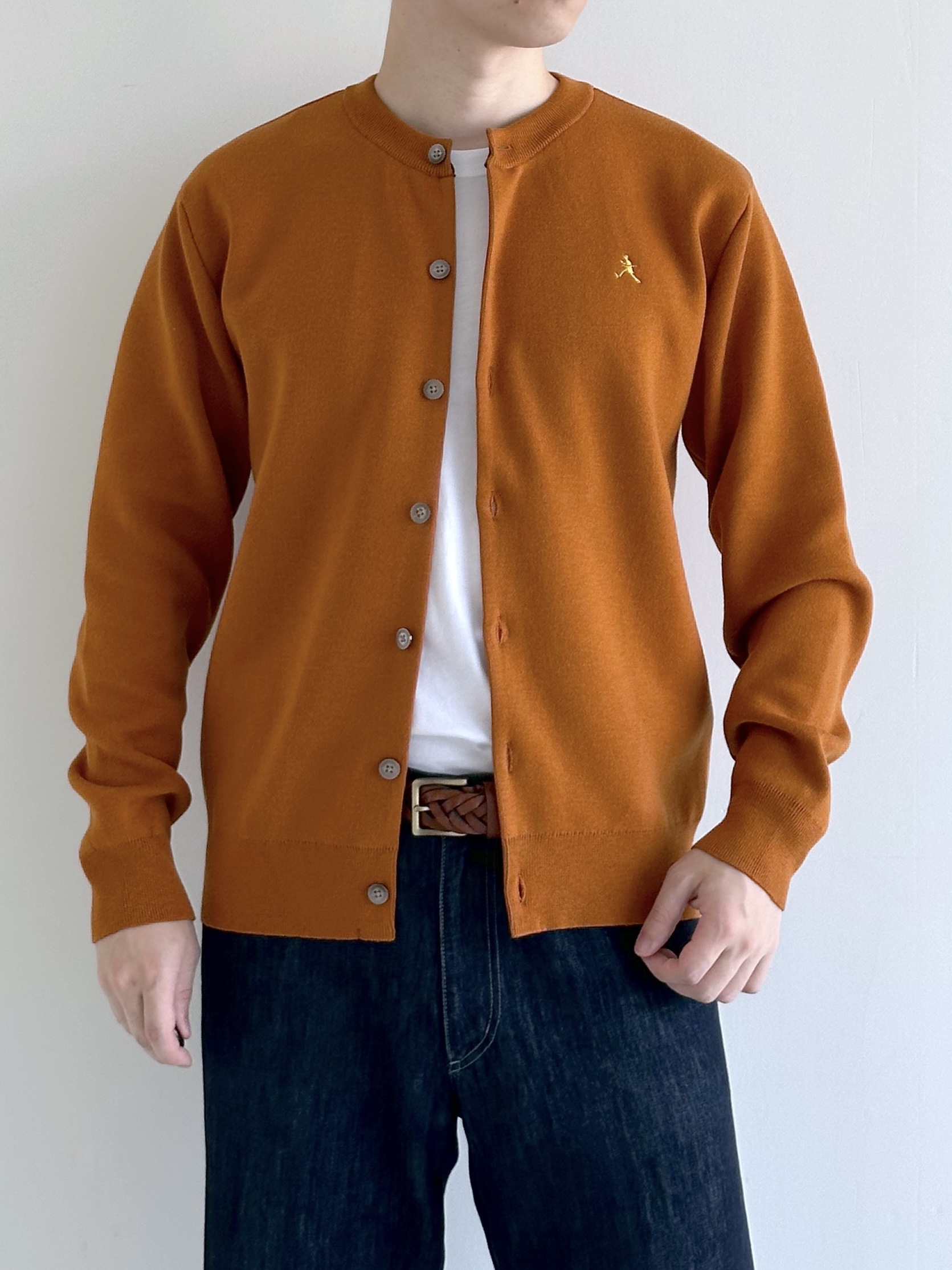イッシーさんの「TAKEO KIKUCHI｜【BOWLER HAT LABEL】日本製クルーネックカーディガン」を使ったコーディネート