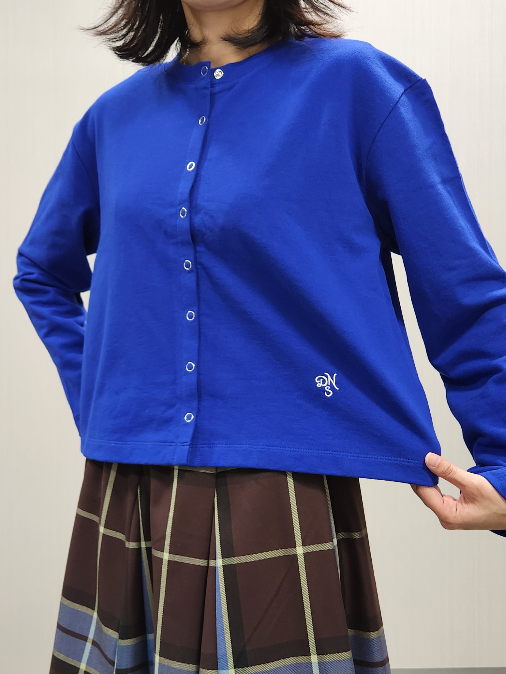 naraさんの「Dessin｜【洗える/6色展開】リングスナップミニ裏毛カーディガン」を使ったコーディネート
