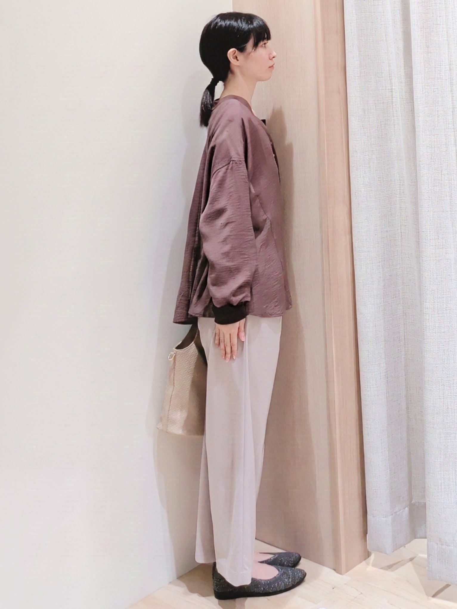 Yuiさんの「grove｜シアーシャツカーディガン」を使ったコーディネート