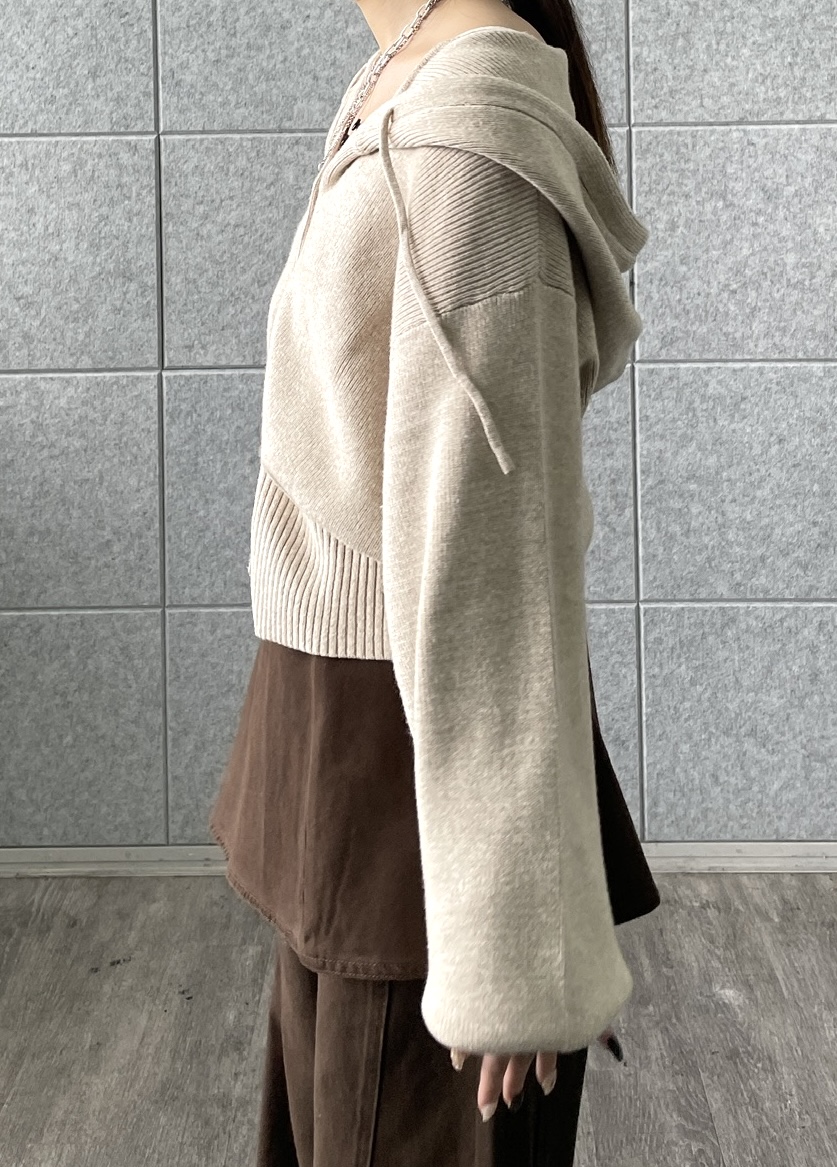 Renoさんの「INDIVI｜フーディニットカーディガン」を使ったコーディネート