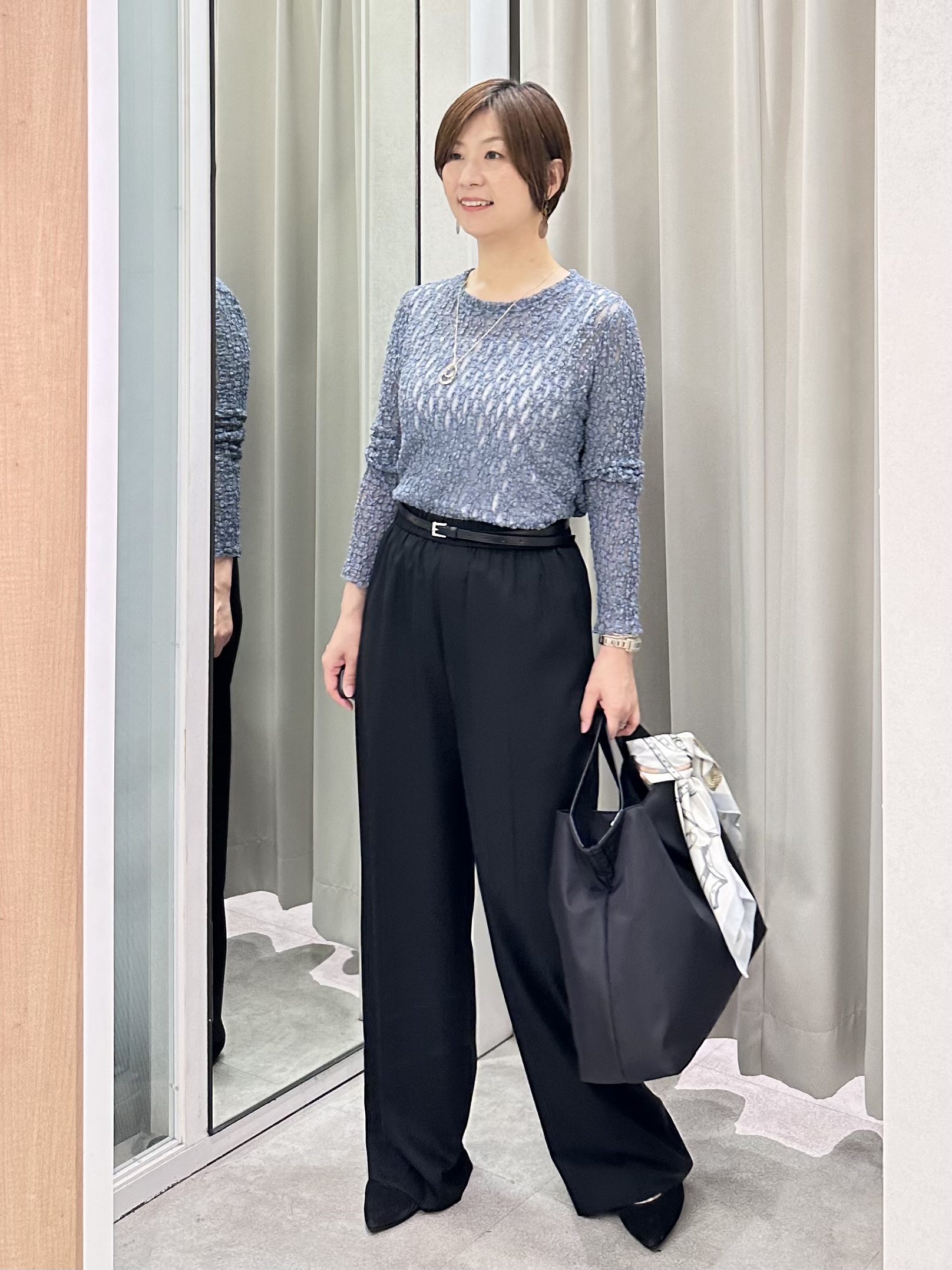 みなこさんの「UNTITLED｜【セットアップ可/秋羽織り】メランジツイルシャツ」を使ったコーディネート