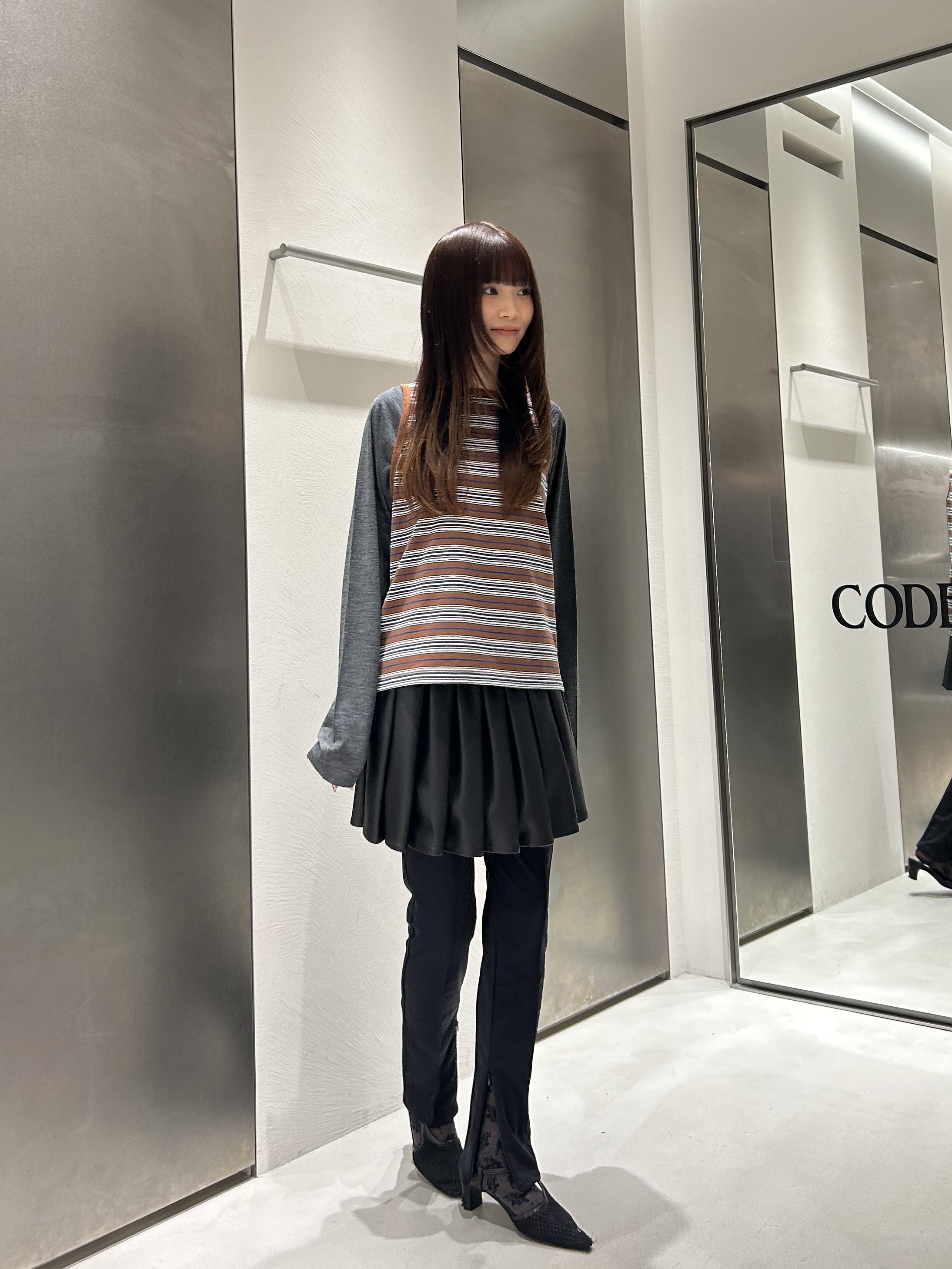 miniさんの「CODE A｜Girls department Club｜BORDER TANK LAYER LS」を使ったコーディネート