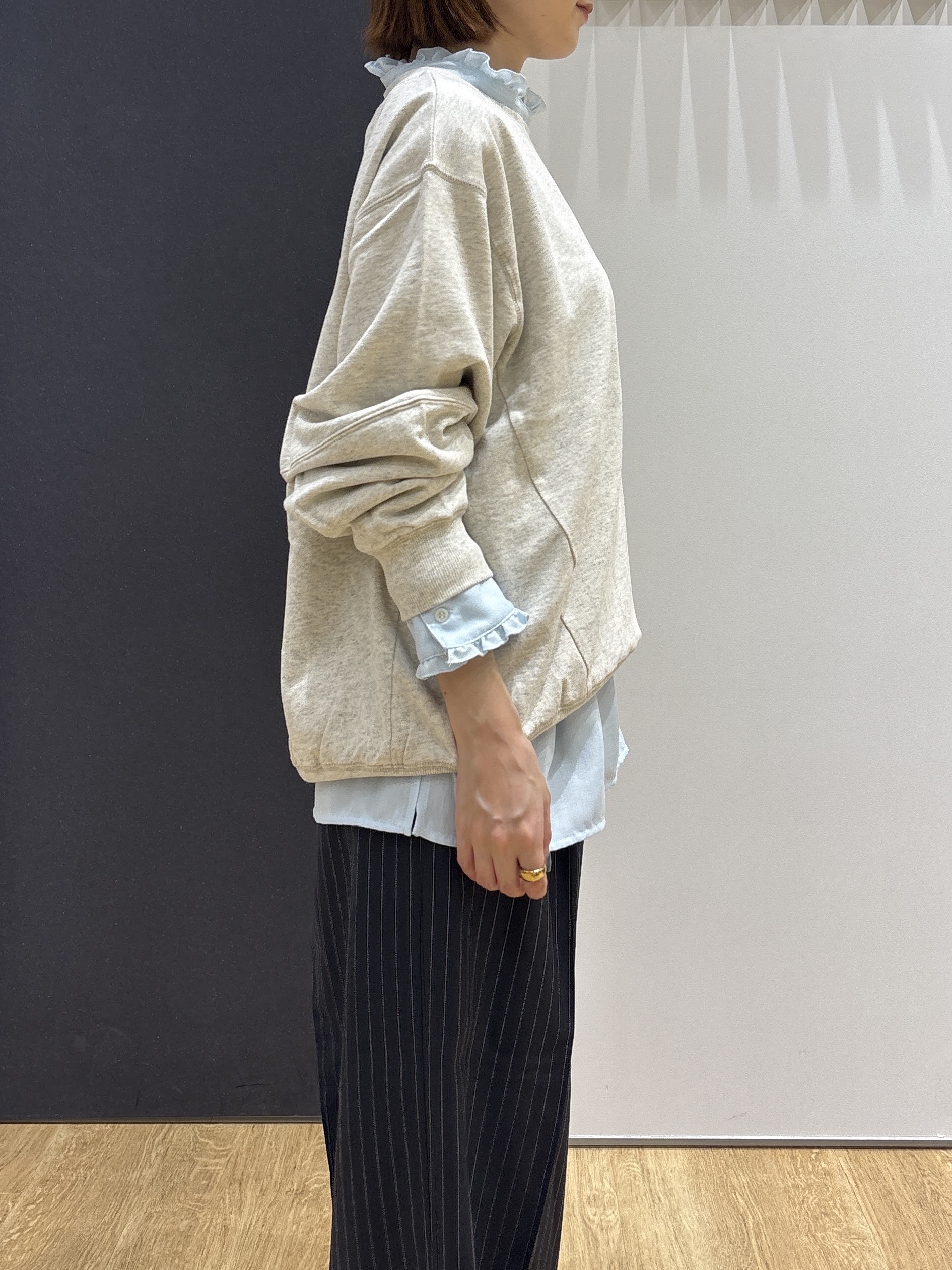 risaさんの「Dessin｜【洗える/6色展開】フォルムスリーブミニ裏毛 プルオーバー」を使ったコーディネート