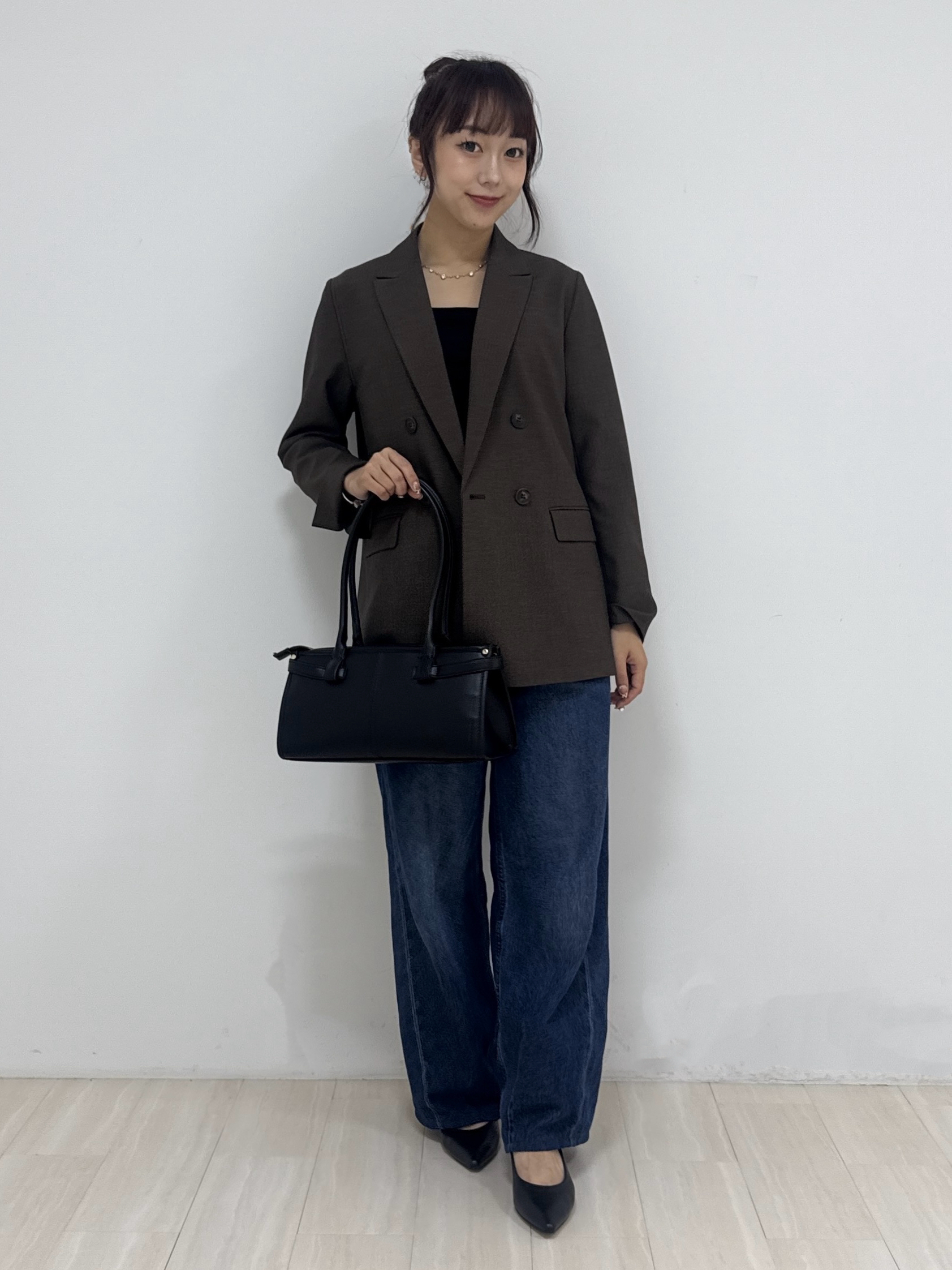 萩原 優里菜さんの「INDIVI｜【洗濯機OK／ストレッチ◎】秋はじめのダブルジャケット」を使ったコーディネート