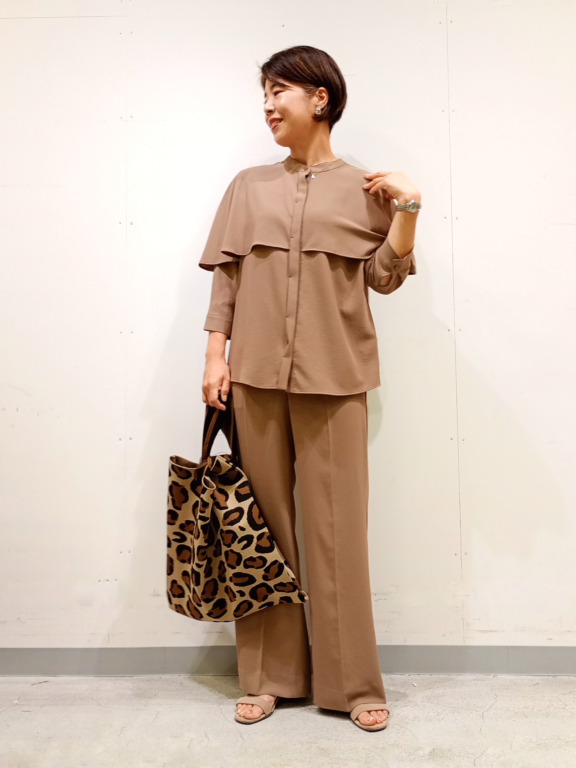 Kさんの「INDIVI｜【華やか／1枚でサマになる】上品ツイードブラウス」を使ったコーディネート