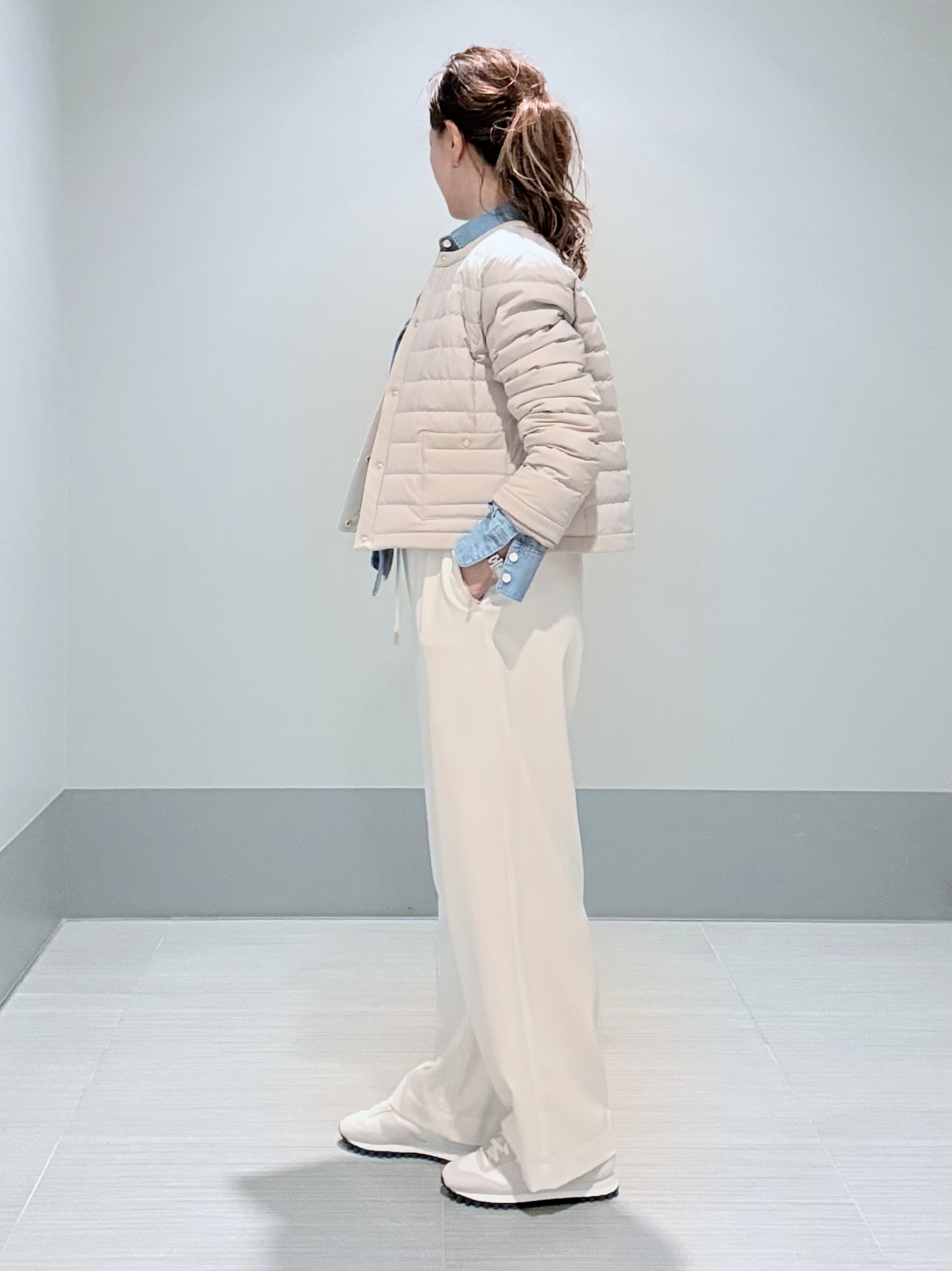 Yamaさんの「DRESSTERIOR｜【取り外し可能】2WAY ボウタイデニムシャツ」を使ったコーディネート