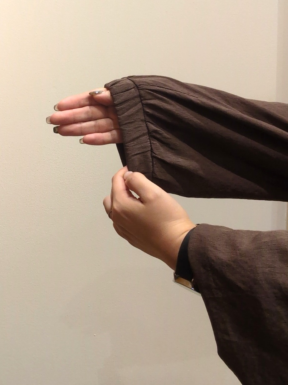 haseさんの「SHOO･LA･RUE｜【S-LL/洗濯機可】着痩せシルエット シャーリングシャツカーディガン」を使ったコーディネート