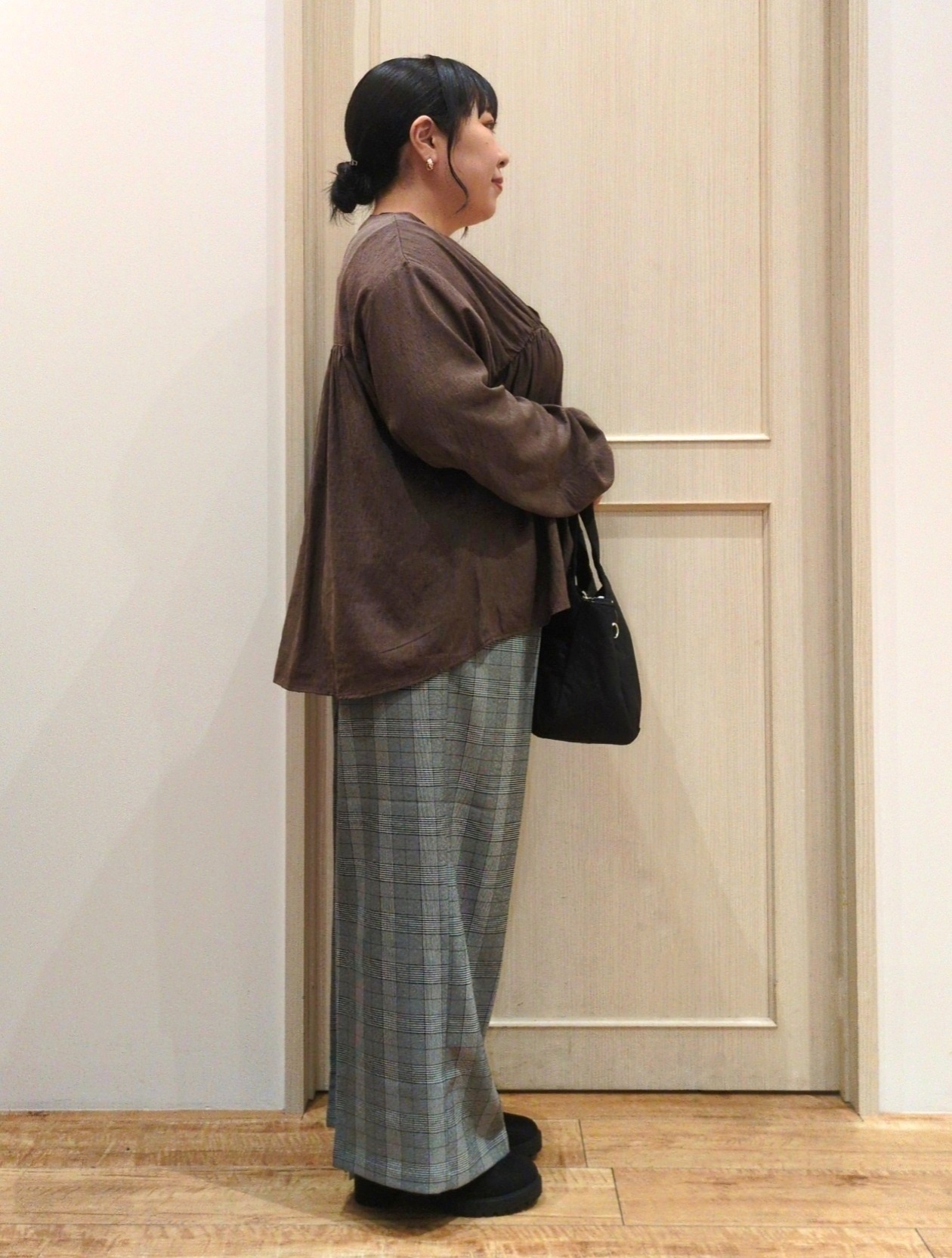 haseさんの「SHOO･LA･RUE｜【S-LL/洗濯機可】着痩せシルエット シャーリングシャツカーディガン」を使ったコーディネート