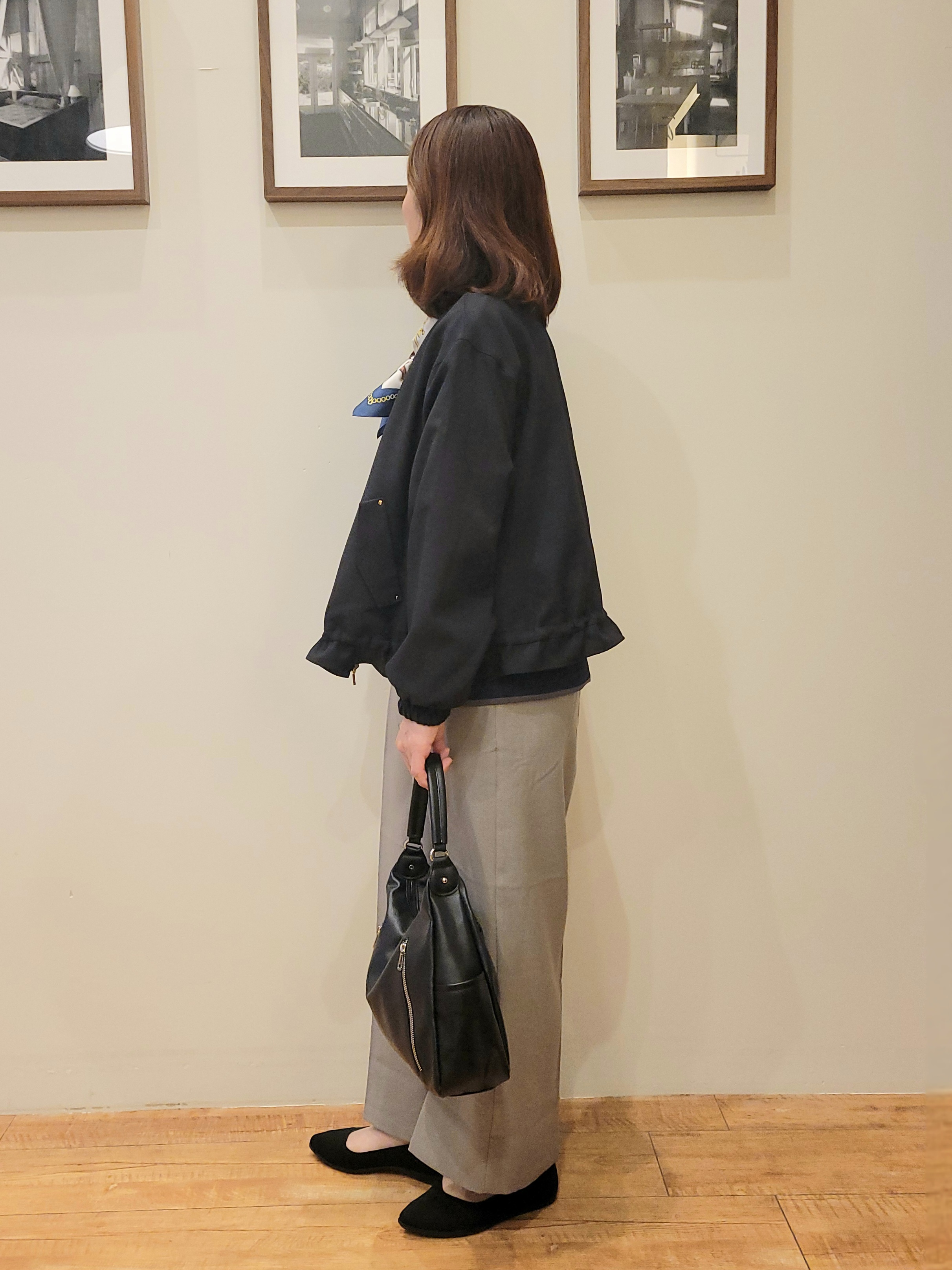 ユウさんの「SHOO･LA･RUE｜【洗濯後しわになりにくい/S-LL】裾ドロストフリルブルゾン」を使ったコーディネート