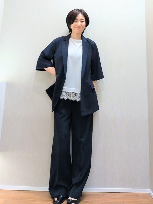 ミズタさんの「UNTITLED｜【秋の通勤羽織/セットアップ可/UVカット】エアリークール半袖ジャケット」を使ったコーディネート