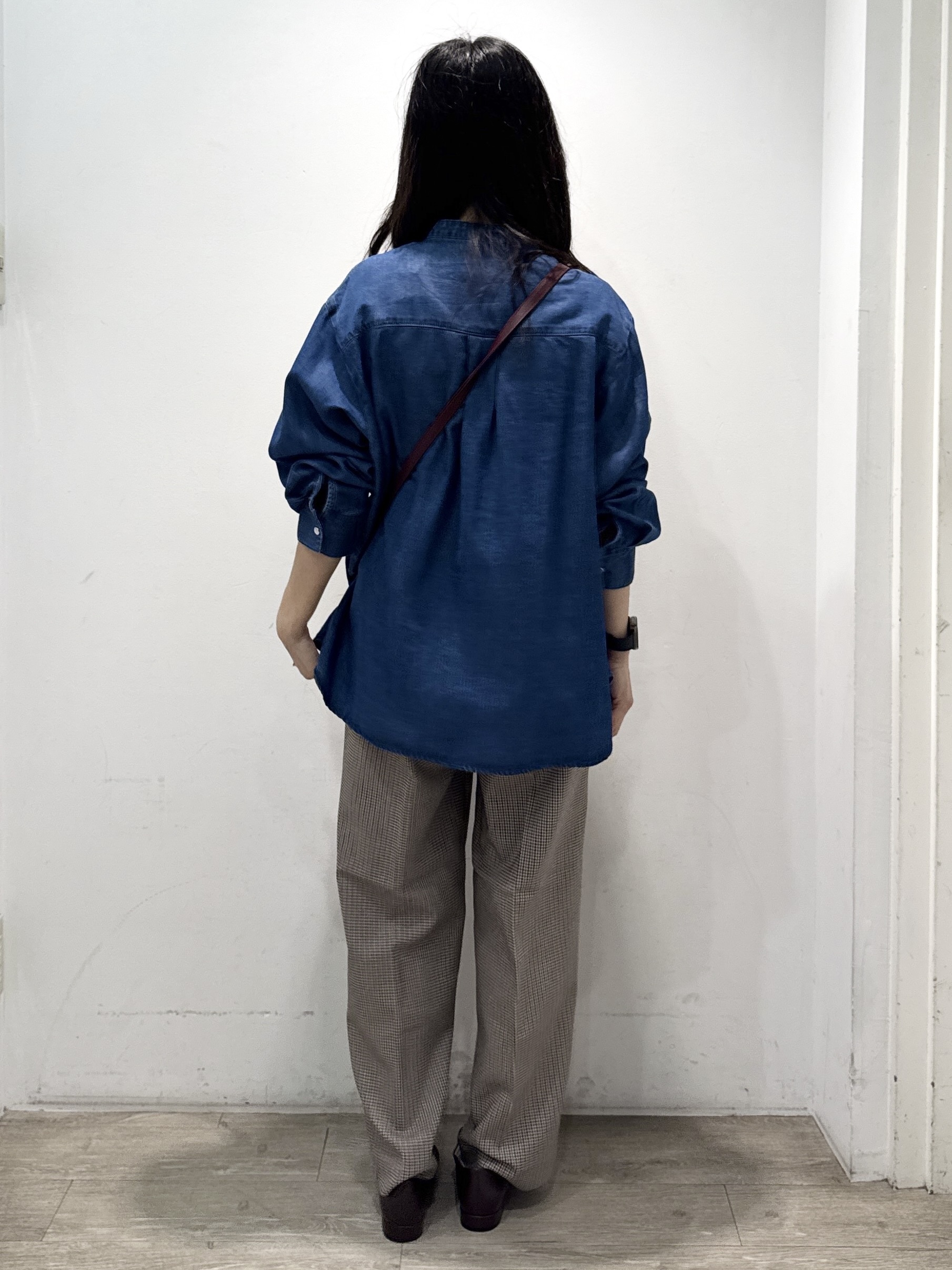 yuicciさんの「OPAQUE.CLIP｜デニムフリルブラウス【洗濯機OK】」を使ったコーディネート