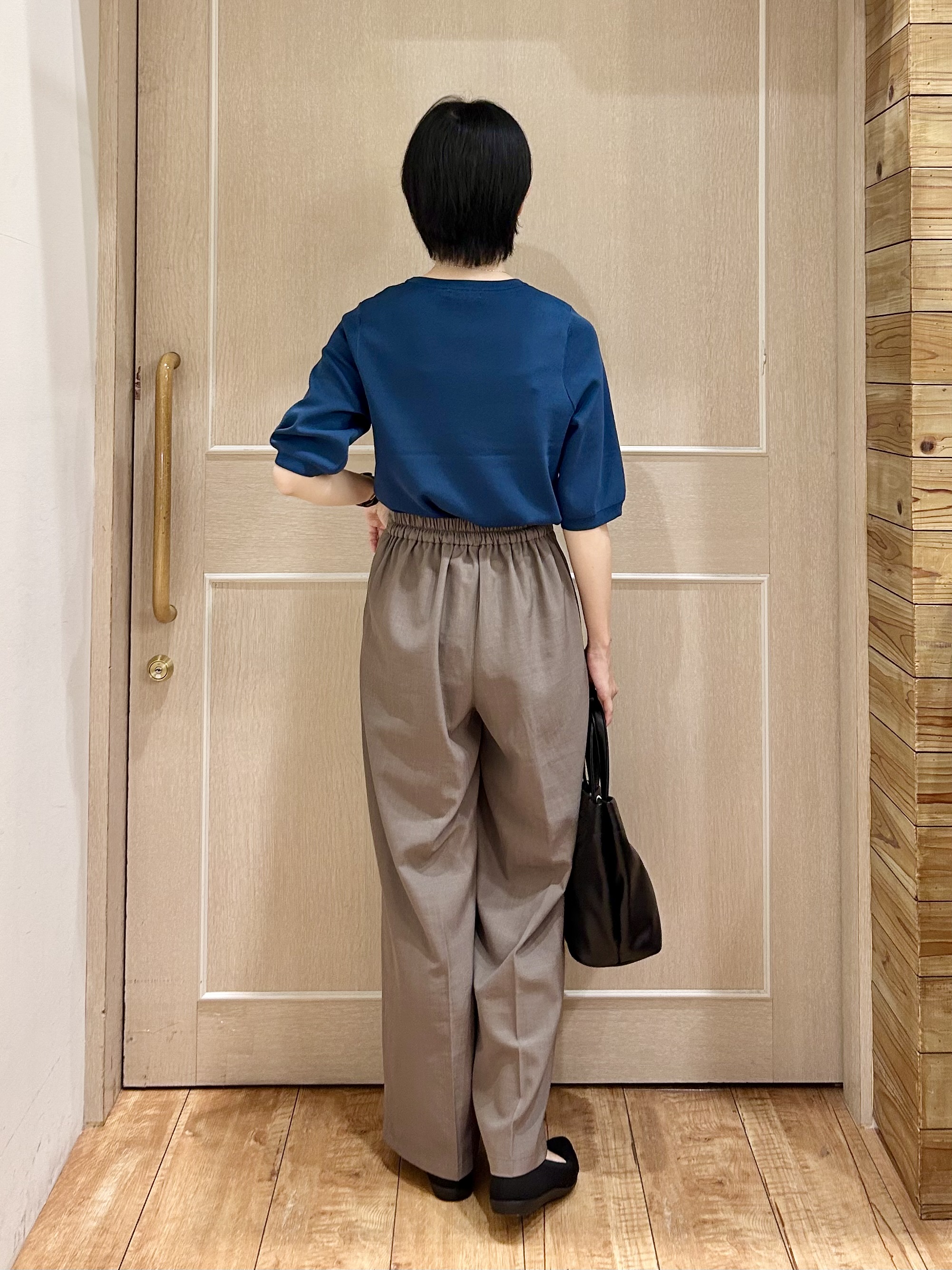 ちぐささんの「SHOO･LA･RUE｜【ガンガン洗える/UV/毛玉になりにくい】二の腕見せない 5分袖ニット」を使ったコーディネート