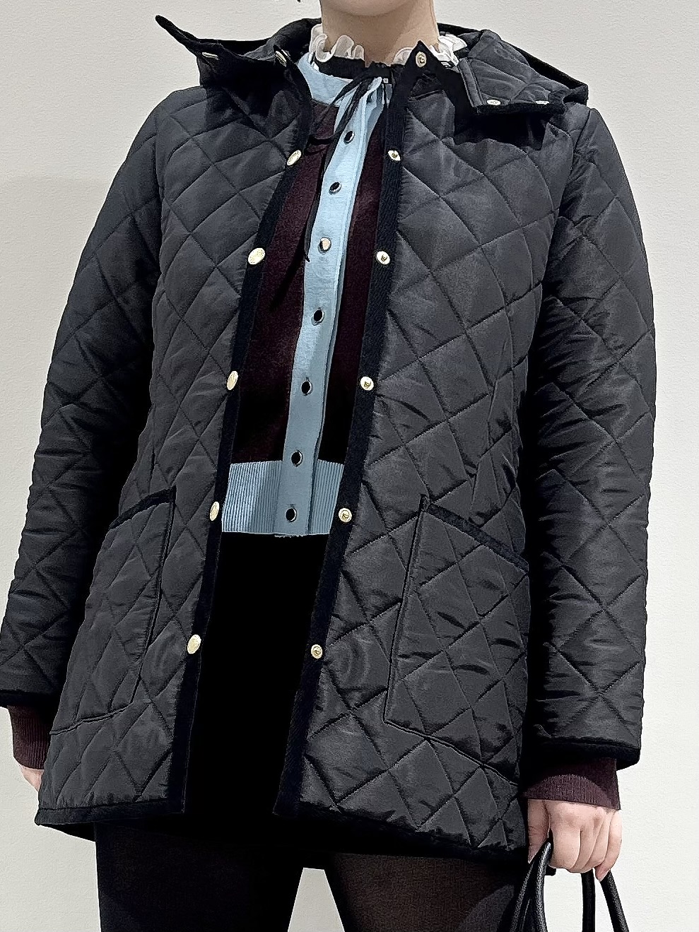 なかもとあきさんの「DRESSTERIOR｜Traditional Weatherwear（トラディショナル ウェザーウェア）ARKLEY MI」を使ったコーディネート